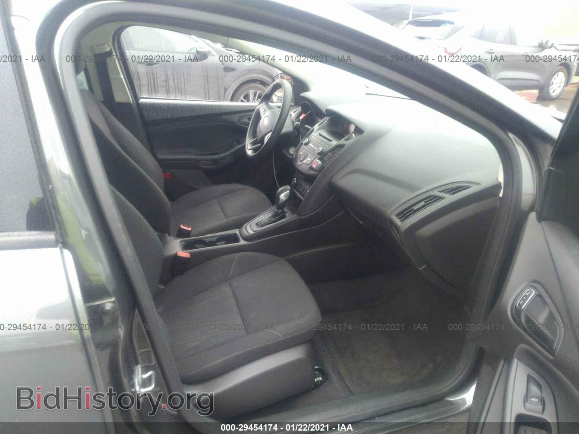 2016 FORD FOCUS - VIN: 1FADP3E29GL281464 - Photo 5