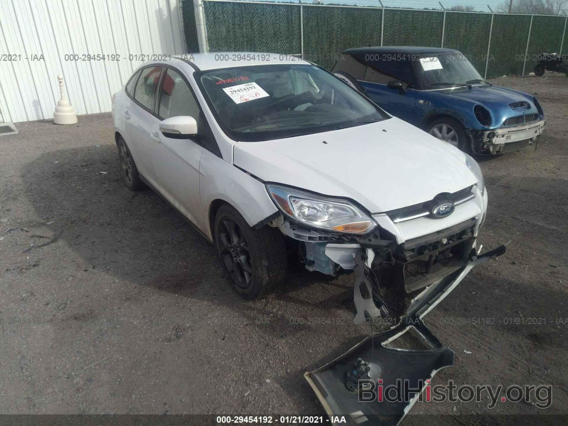 Photo 1FADP3F27DL107838 - FORD FOCUS 2013