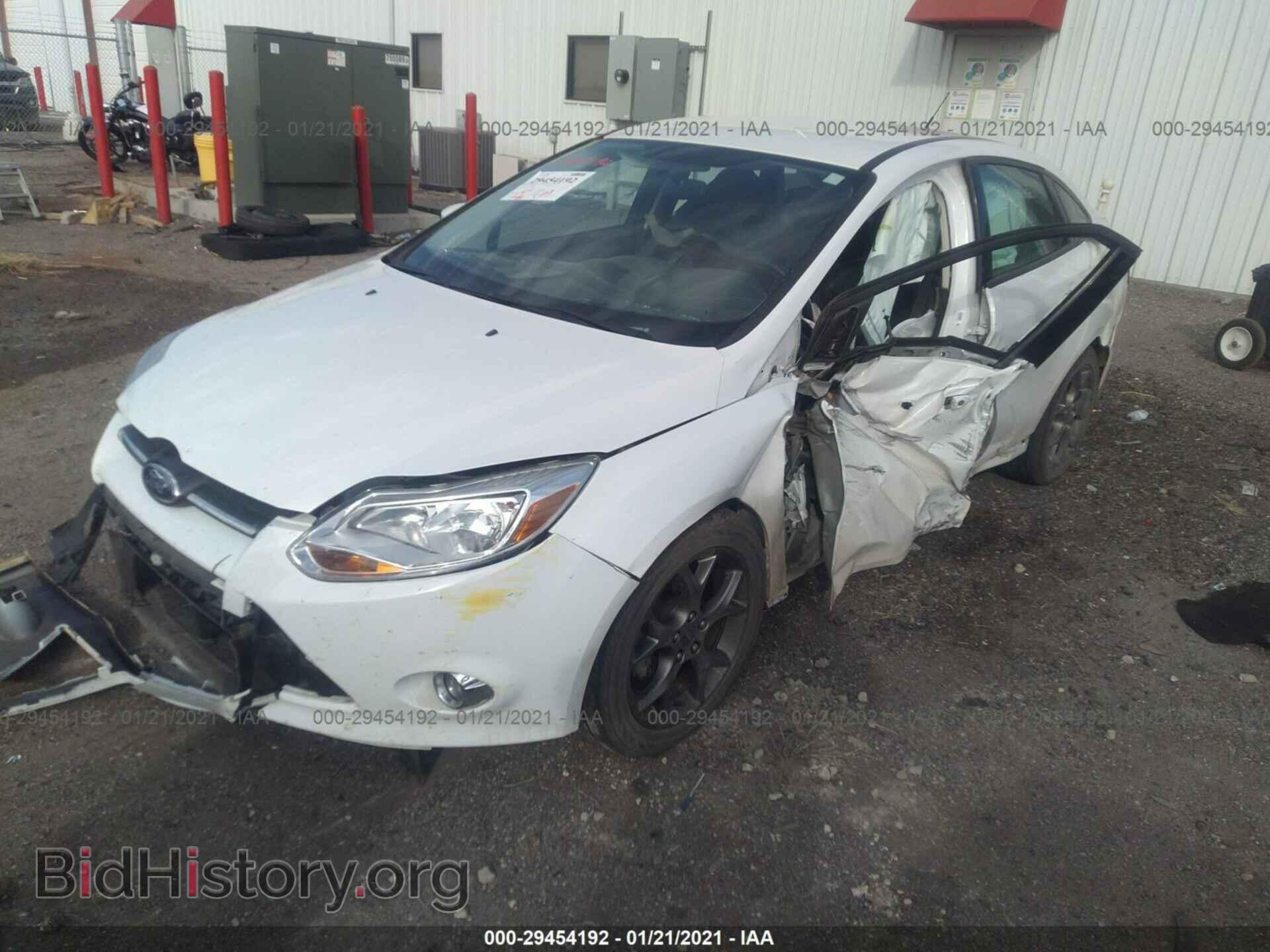 2013 FORD FOCUS - VIN: 1FADP3F27DL107838 - Photo 2