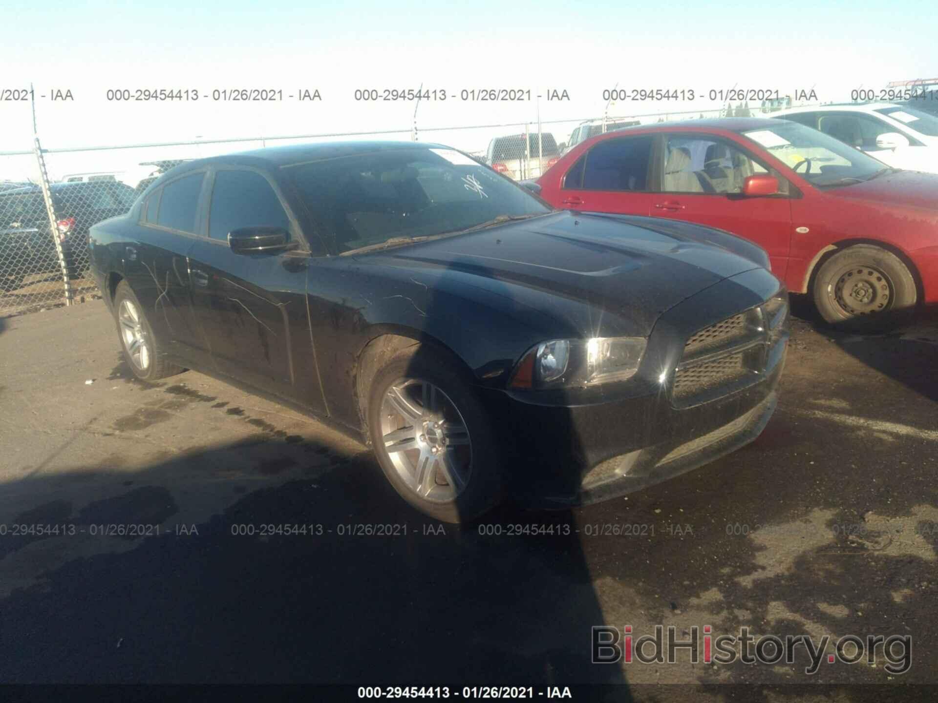 Photo 2C3CDXBG3DH640164 - DODGE CHARGER 2013