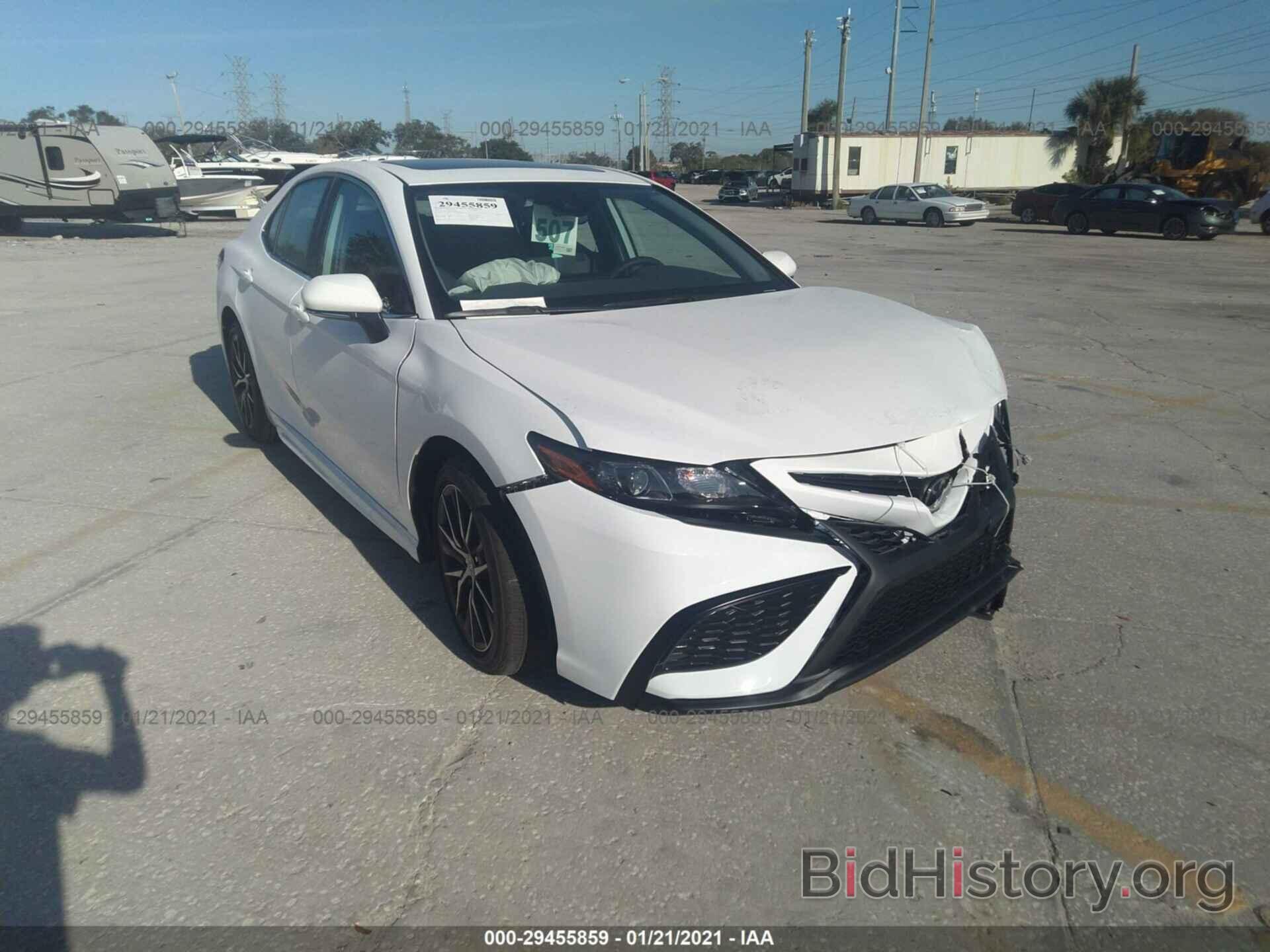 Photo 4T1T11AK3MU514418 - TOYOTA CAMRY 2021