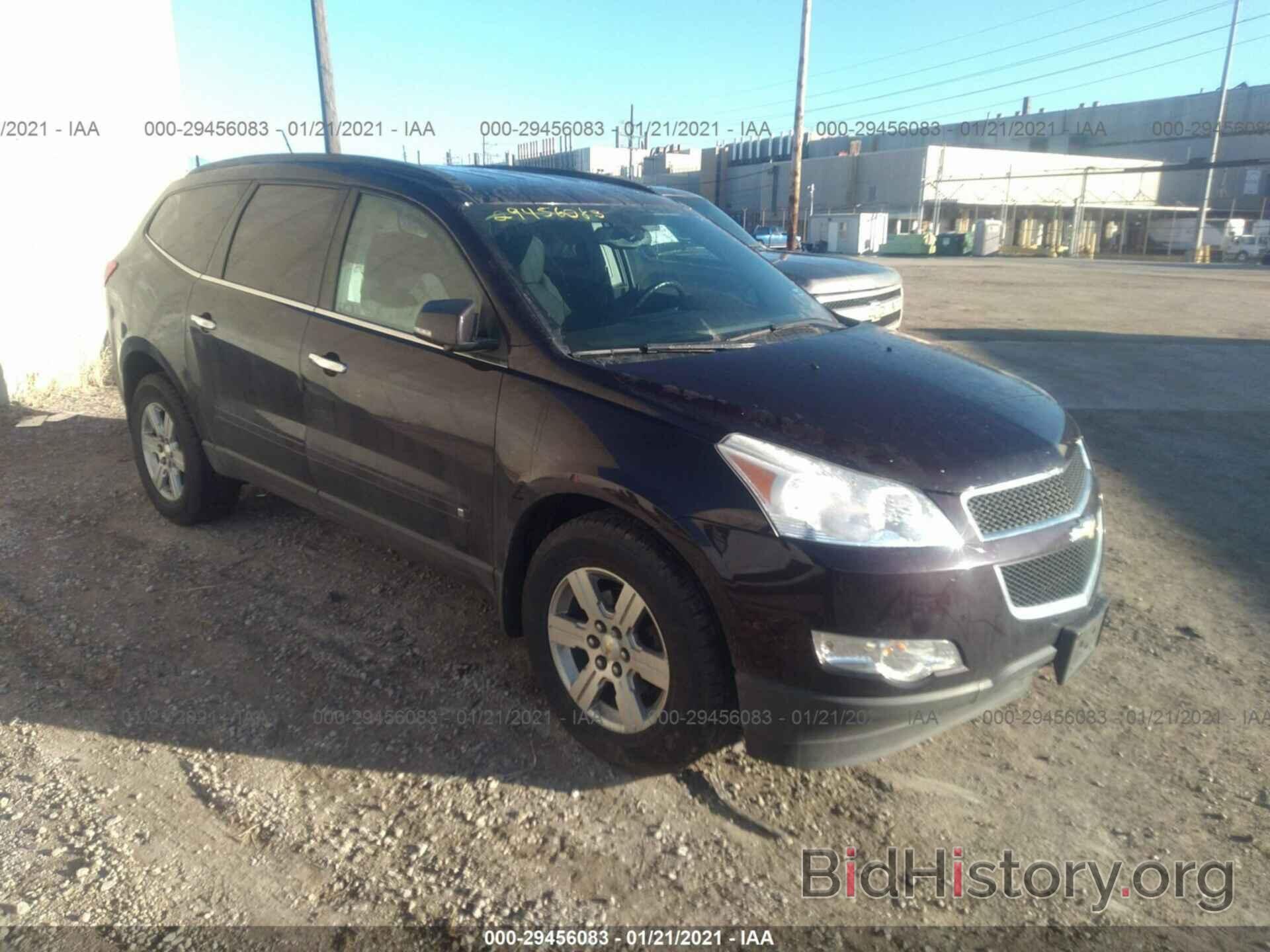 Photo 1GNLRFED9AS149179 - CHEVROLET TRAVERSE 2010