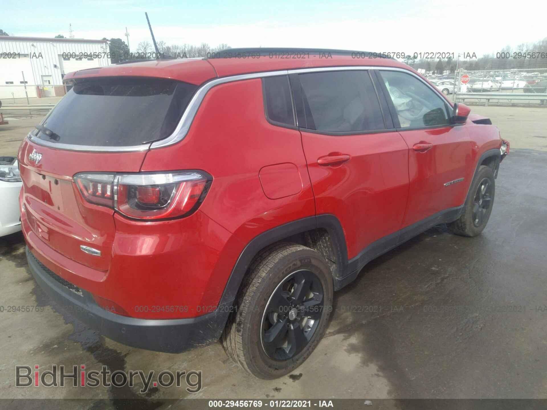 2018 JEEP COMPASS - VIN: 3C4NJDBB9JT362096 - Фото 4