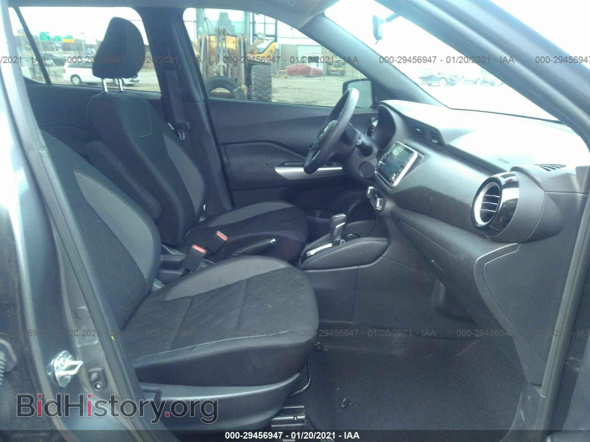 2019 NISSAN KICKS - VIN: 3N1CP5CU3KL558941 - Фото 5