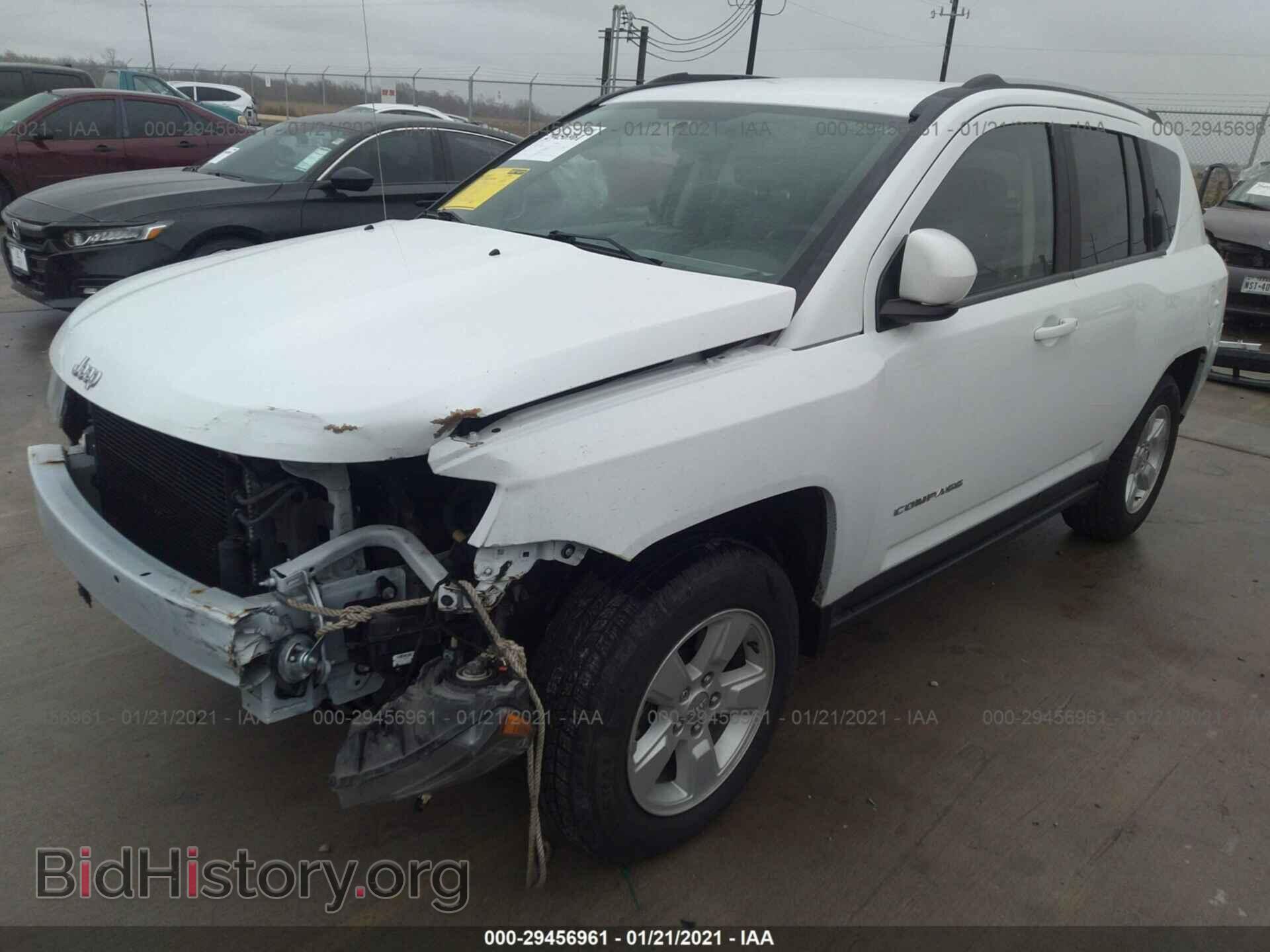 2017 JEEP COMPASS - VIN: 1C4NJCEB2HD163073 - Фото 2