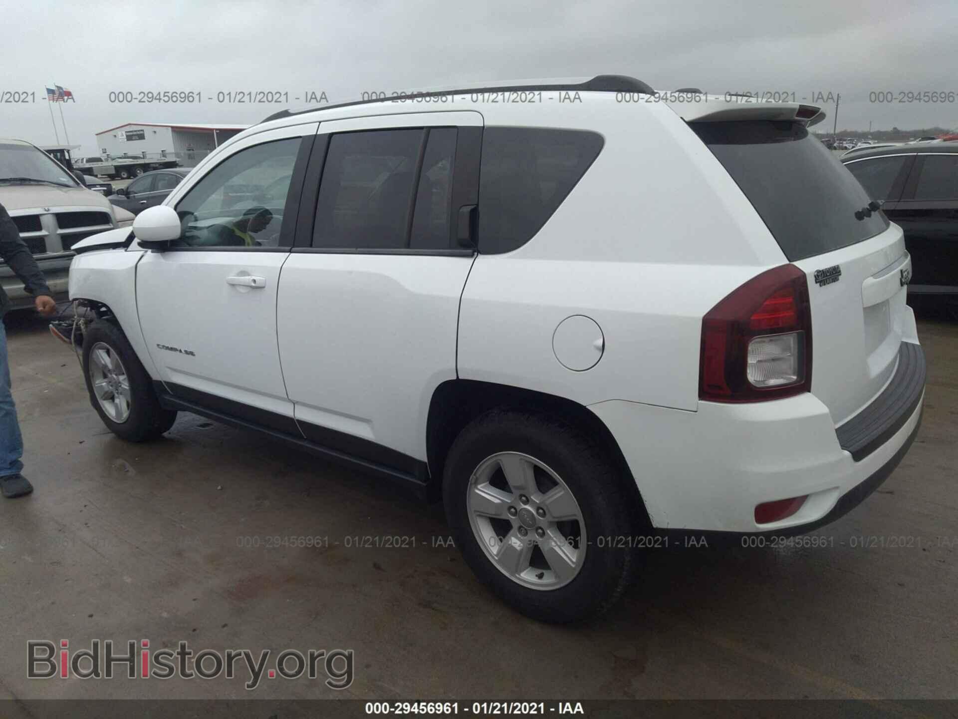 2017 JEEP COMPASS - VIN: 1C4NJCEB2HD163073 - Фото 3