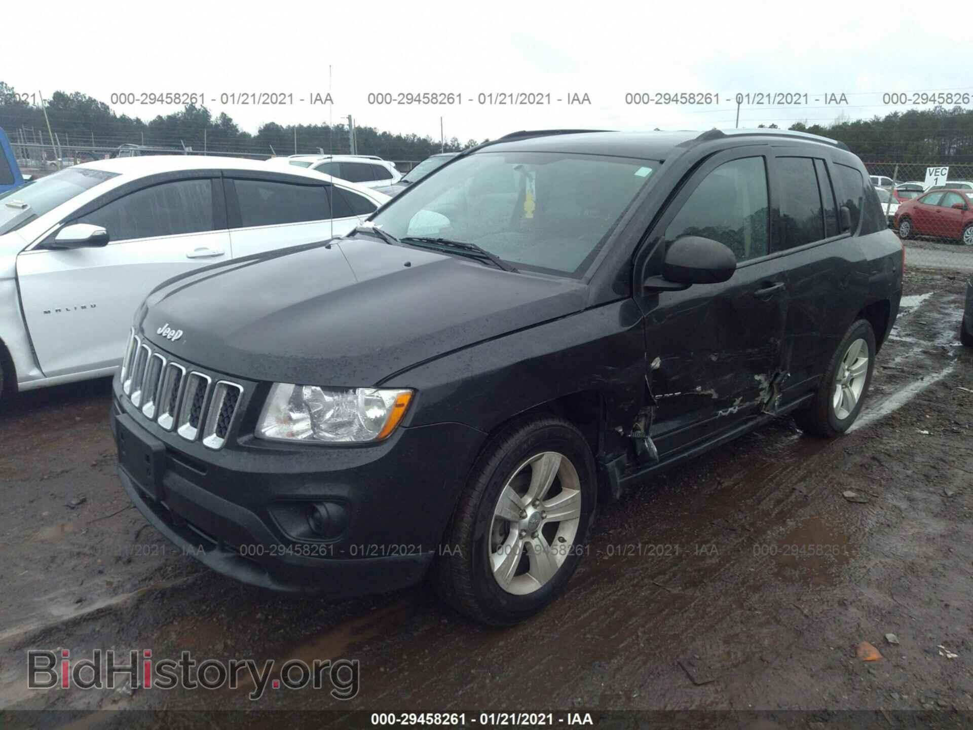 2011 JEEP COMPASS - VIN: 1J4NF1FB8BD135333 - Фото 2