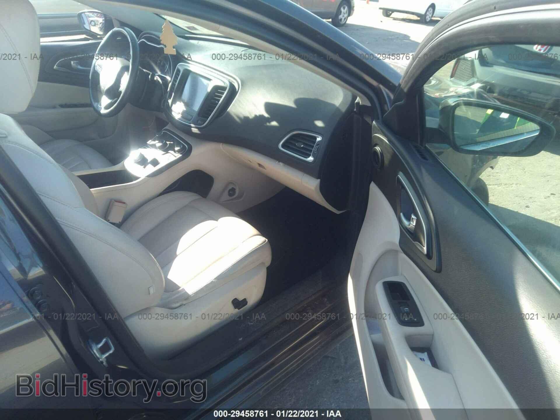 2017 CHRYSLER 200 - VIN: 1C3CCCAB8HN511707 - Фото 5