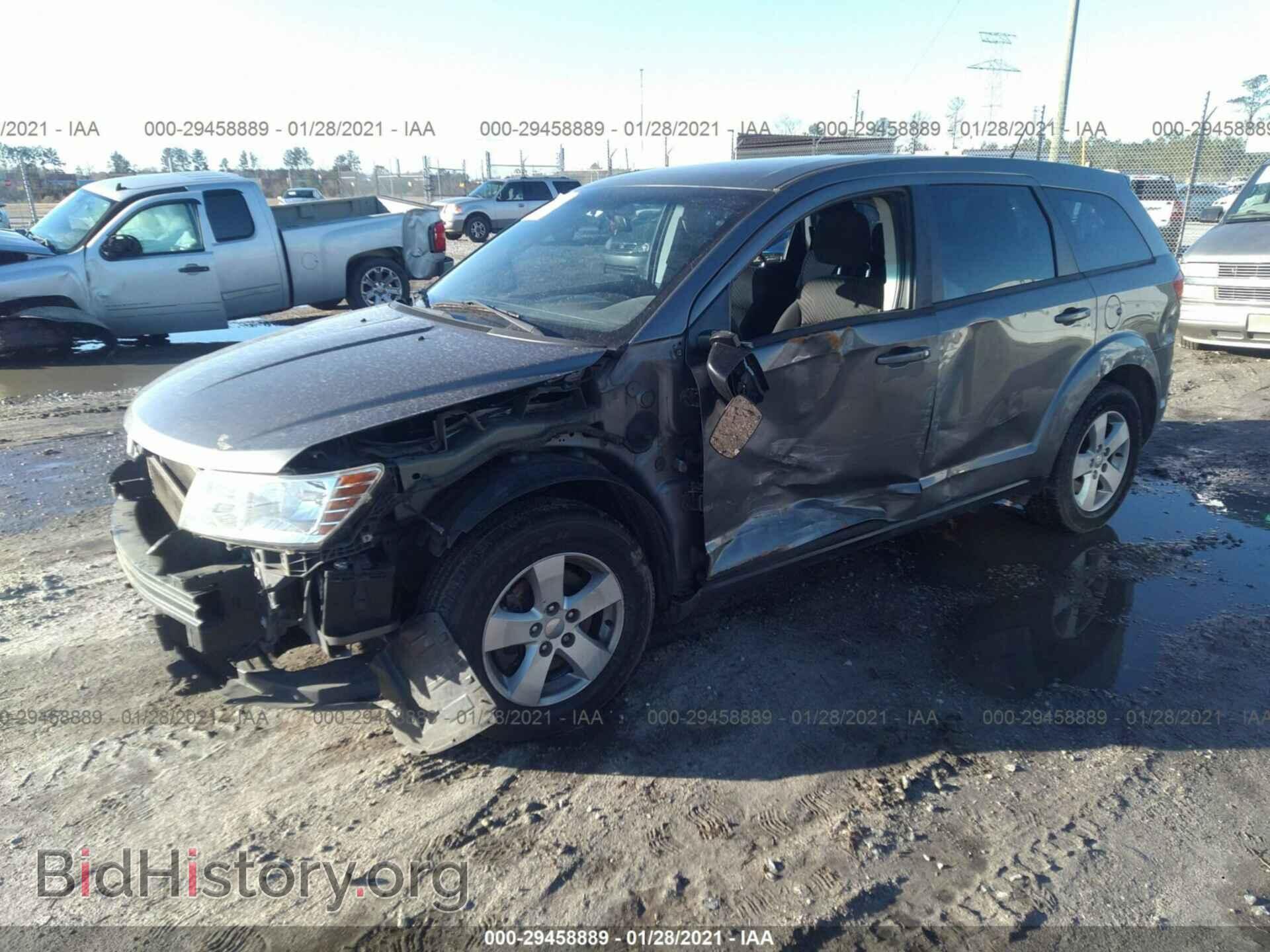 2013 DODGE JOURNEY - VIN: 3C4PDCABXDT529582 - Фото 2