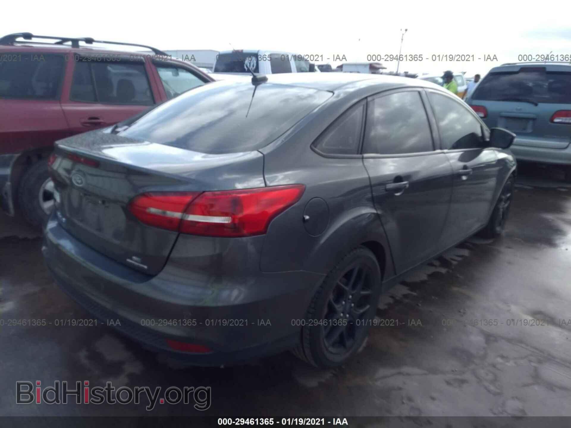 2016 FORD FOCUS - VIN: 1FADP3F27GL406881 - Photo 4