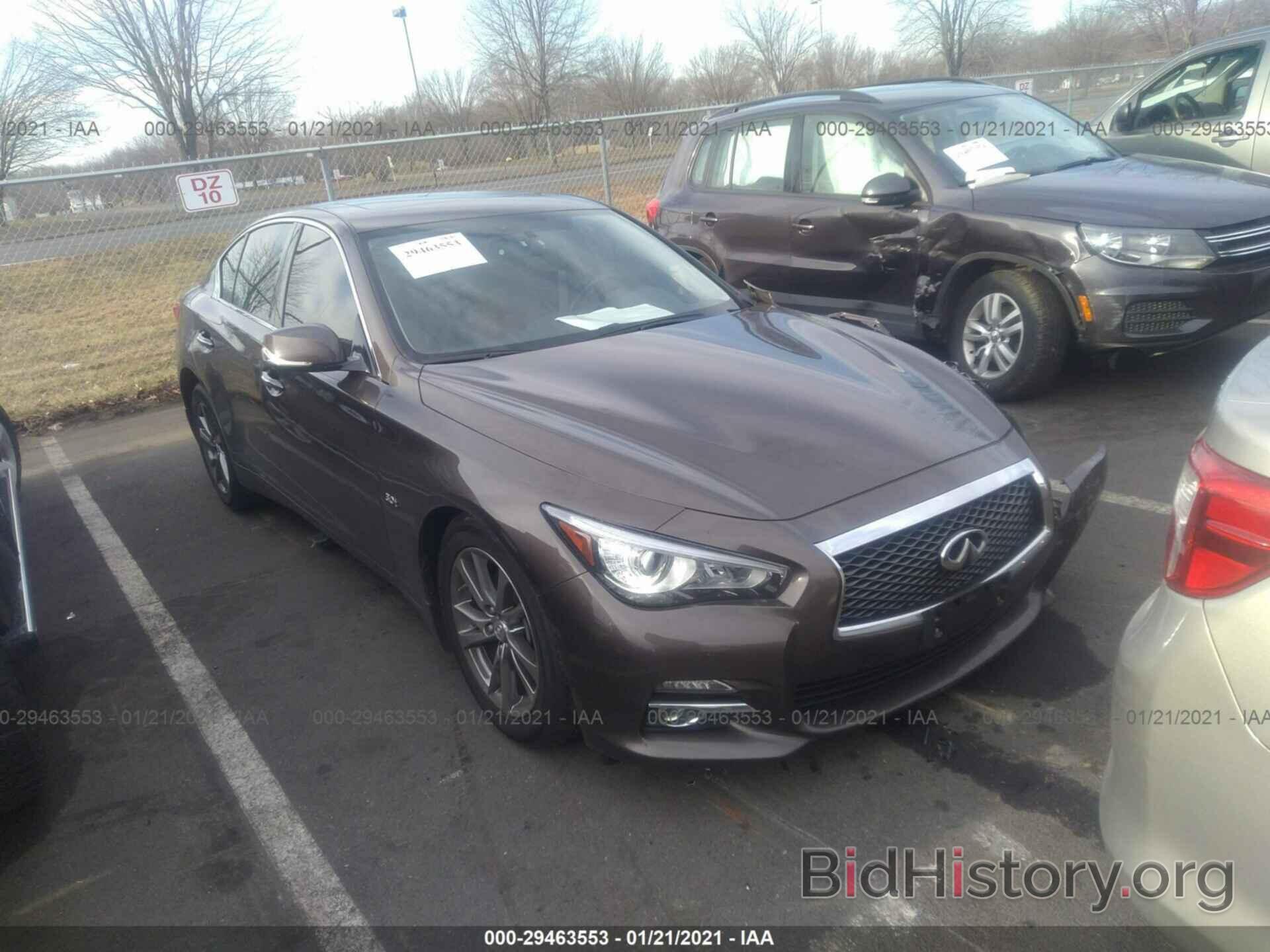 Photo JN1EV7AP9HM740827 - INFINITI Q50 2017