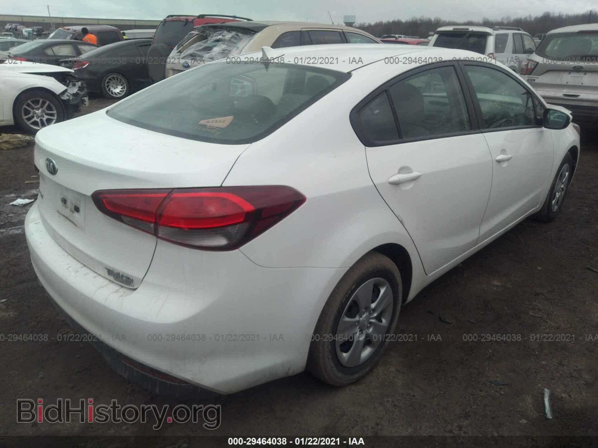 2017 KIA FORTE - VIN: 3KPFK4A77HE045673 - Фото 4
