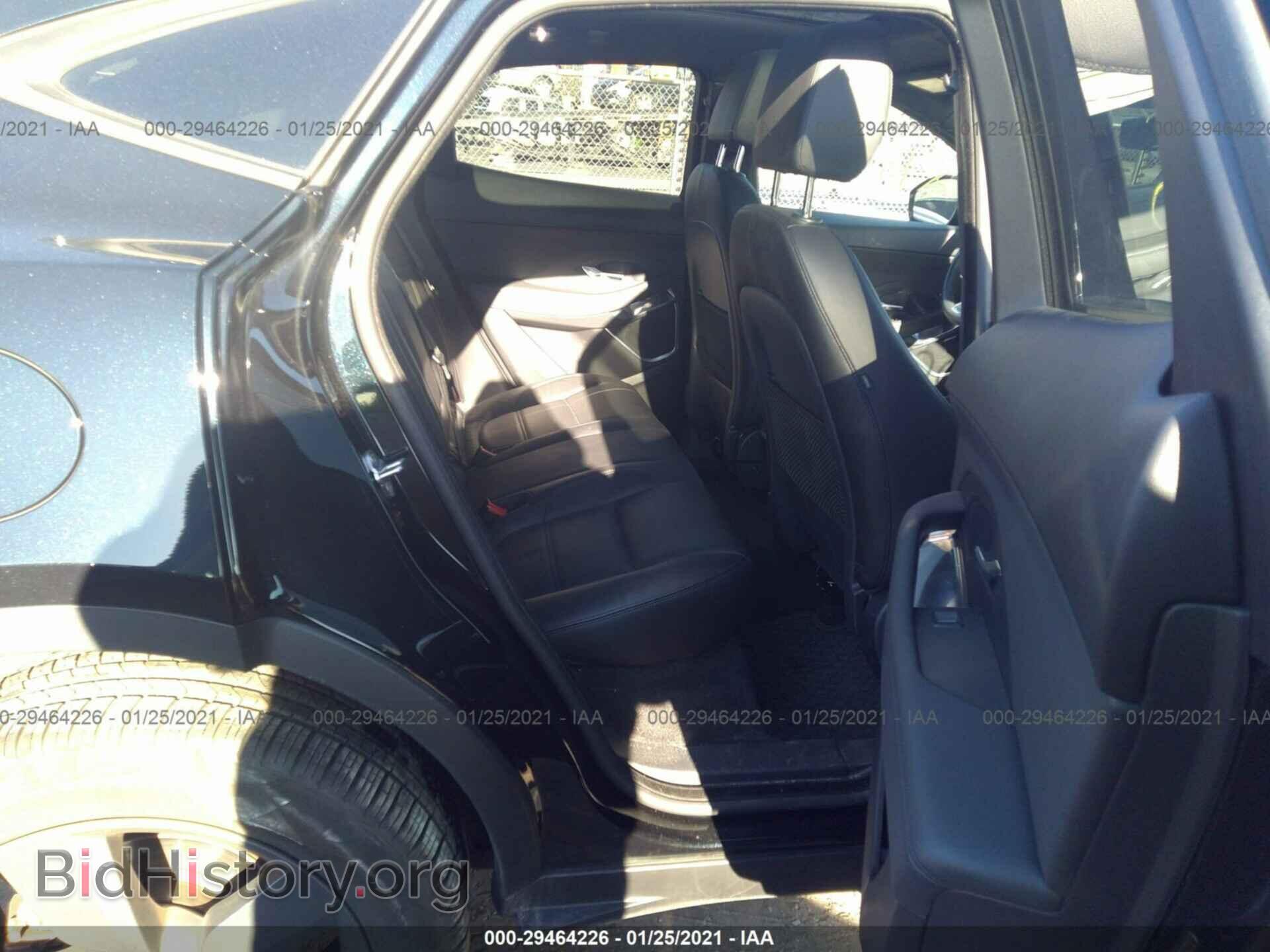 2019 JAGUAR E-PACE - VIN: SADFJ2FX5K1Z40870 - Photo 8