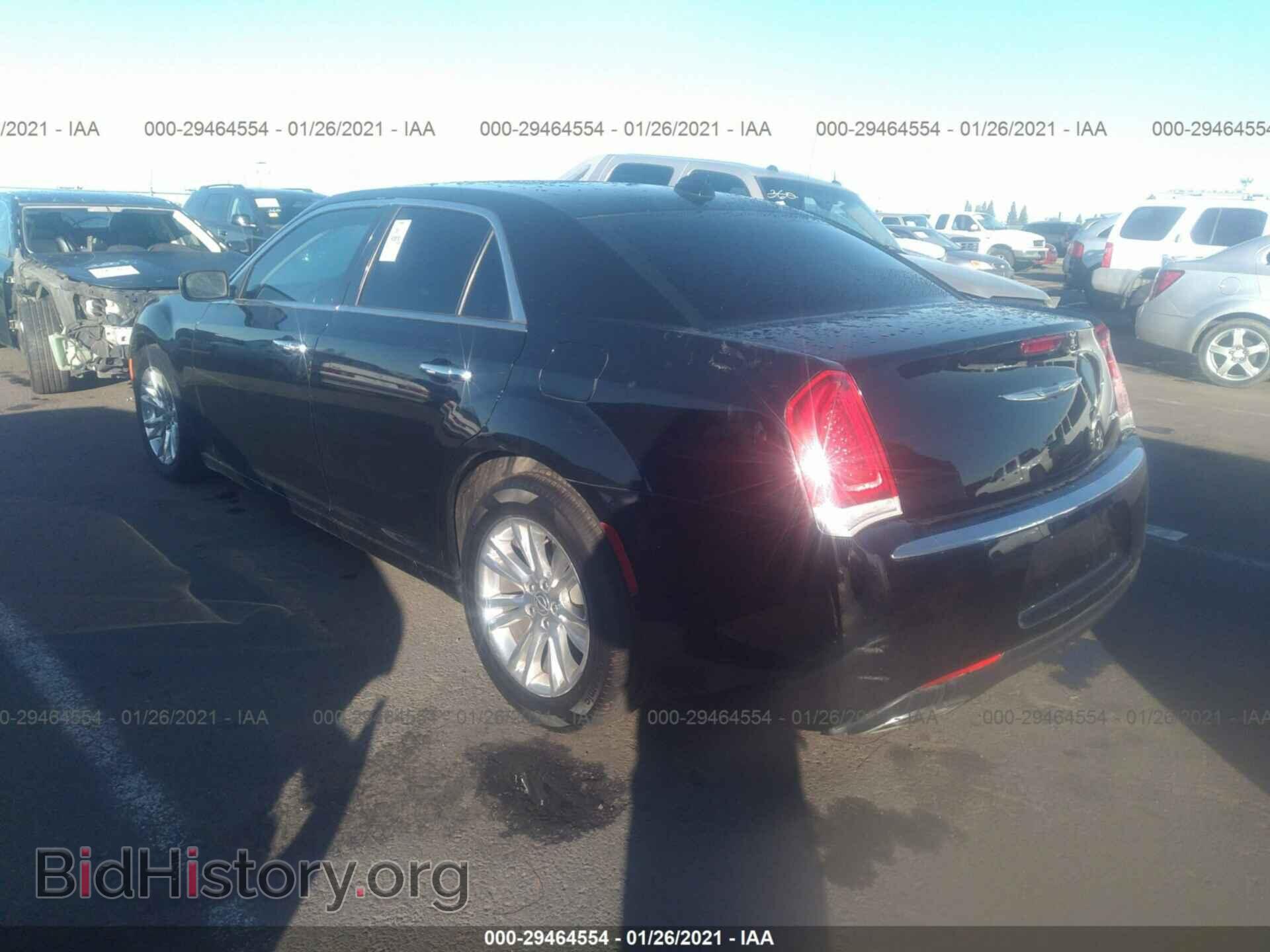 2017 CHRYSLER 300 - VIN: 2C3CCAEG2HH564261 - Фото 3