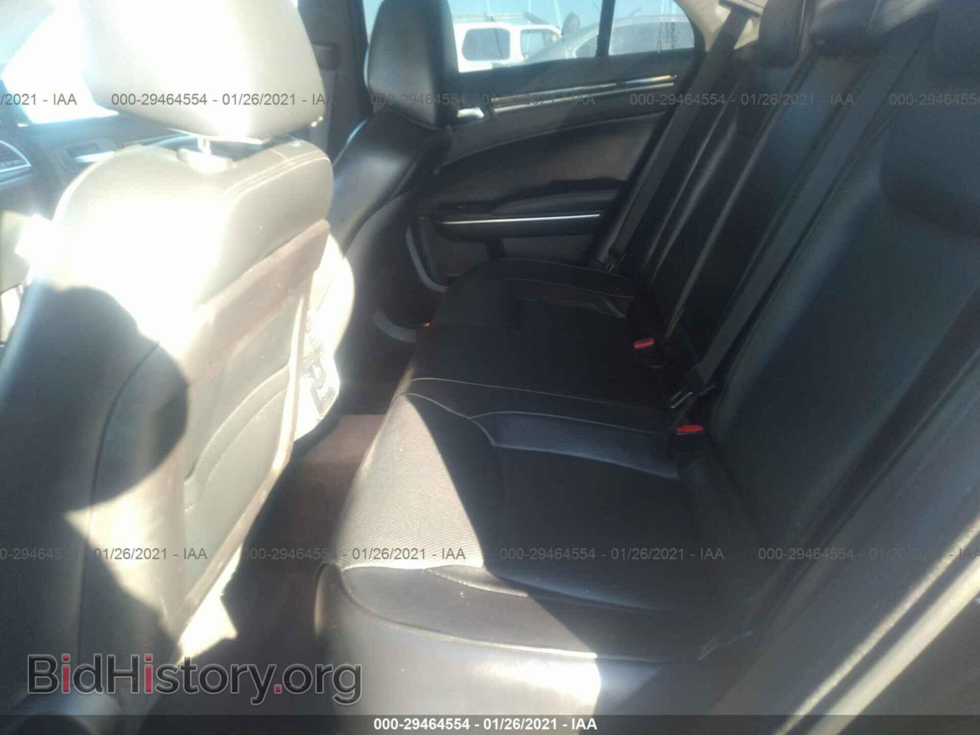 2017 CHRYSLER 300 - VIN: 2C3CCAEG2HH564261 - Фото 8