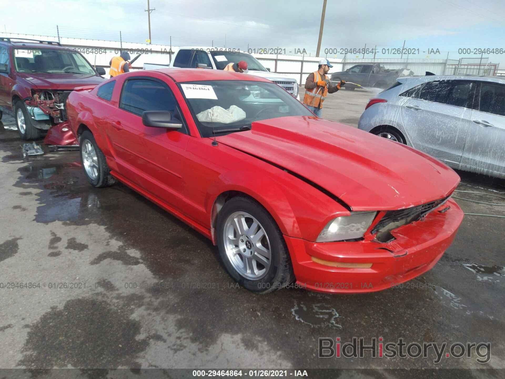 Photo 1ZVFT80N075298989 - FORD MUSTANG 2007