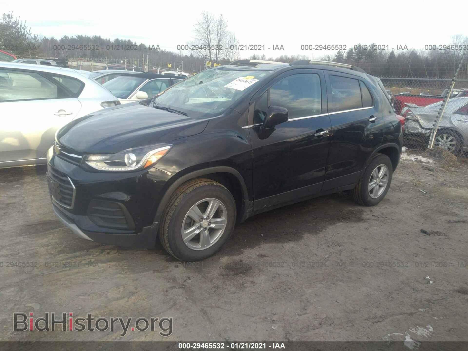 2017 CHEVROLET TRAX - VIN: 3GNCJPSB7HL228276 - Photo 2