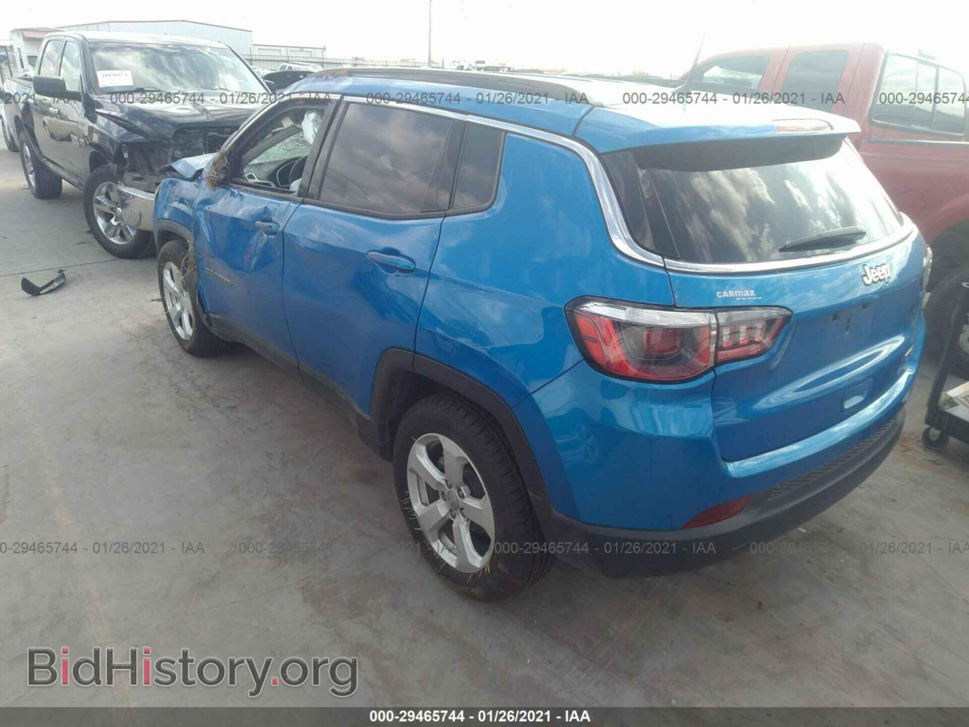 2018 JEEP COMPASS - VIN: 3C4NJCBB7JT227399 - Фото 3