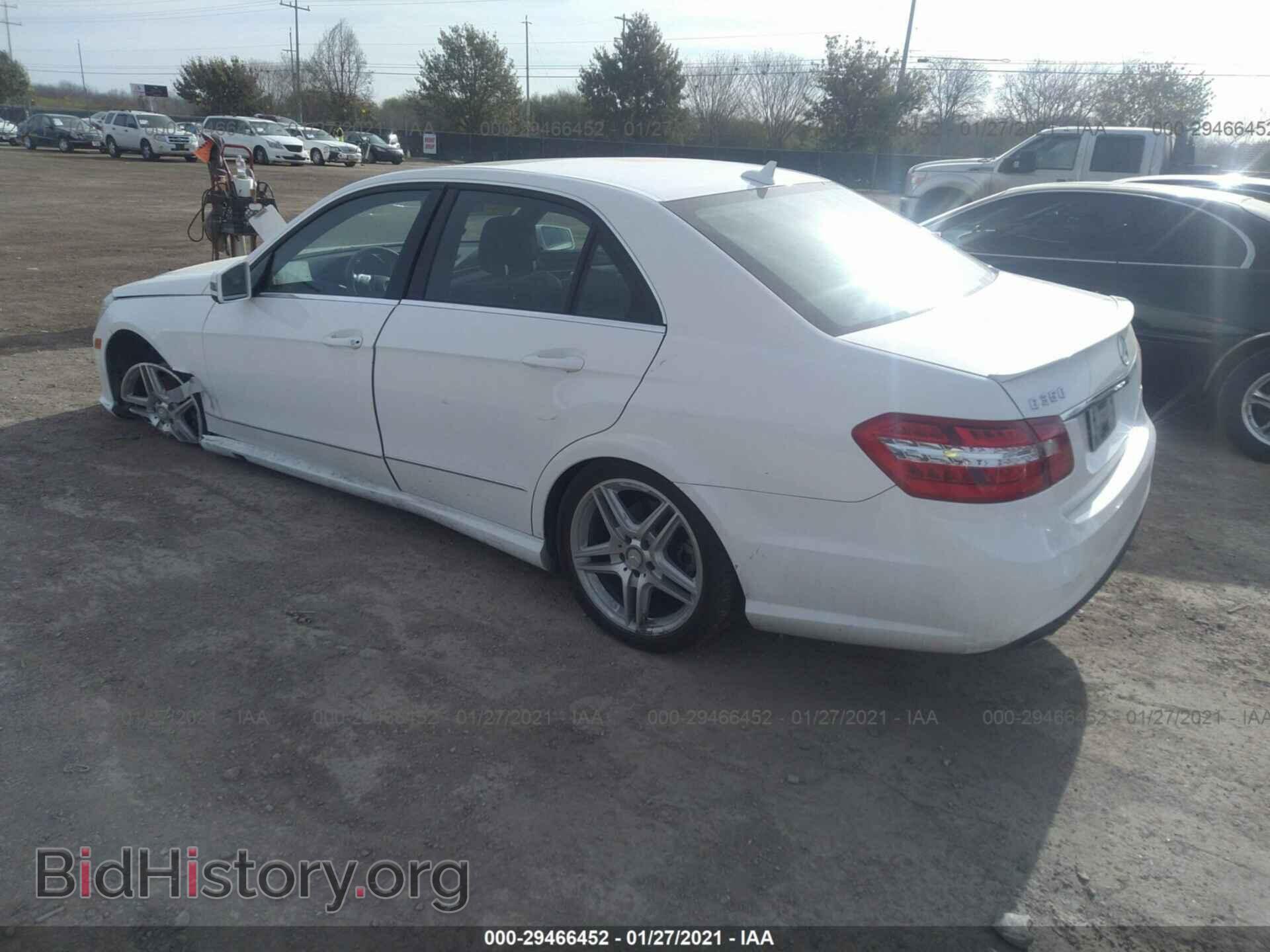 2013 MERCEDES-BENZ E-CLASS - VIN: WDDHF5KB4DA706861 - Фото 3