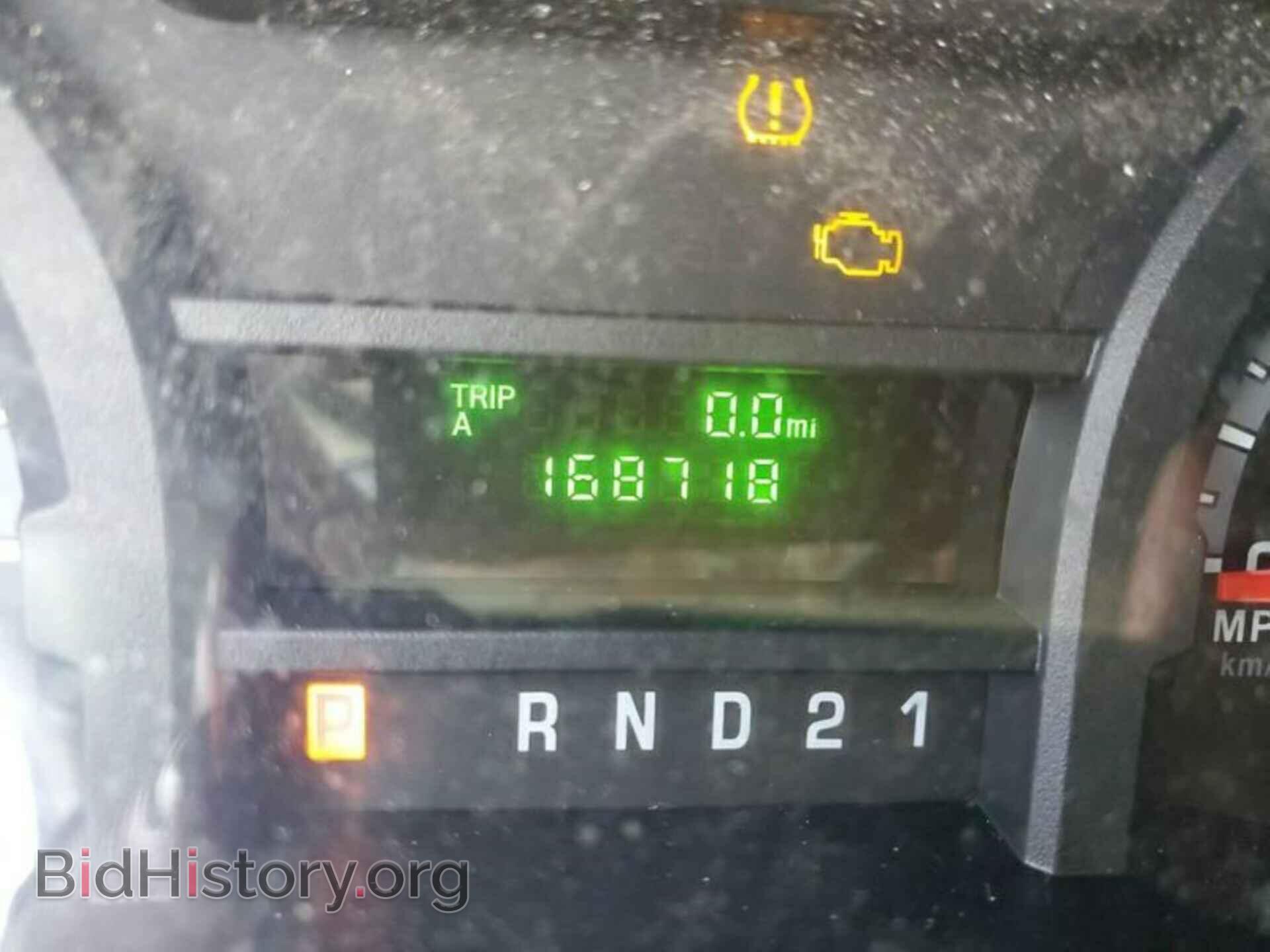 2010 FORD ECONOLINE CARGO VAN - VIN: 1FTNE2EL2ADA95984 - Photo 6