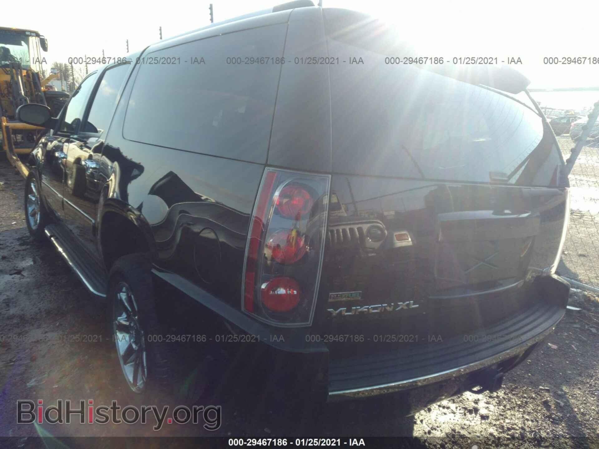2012 GMC YUKON XL - VIN: 1GKS2MEF4CR155193 - Фото 3