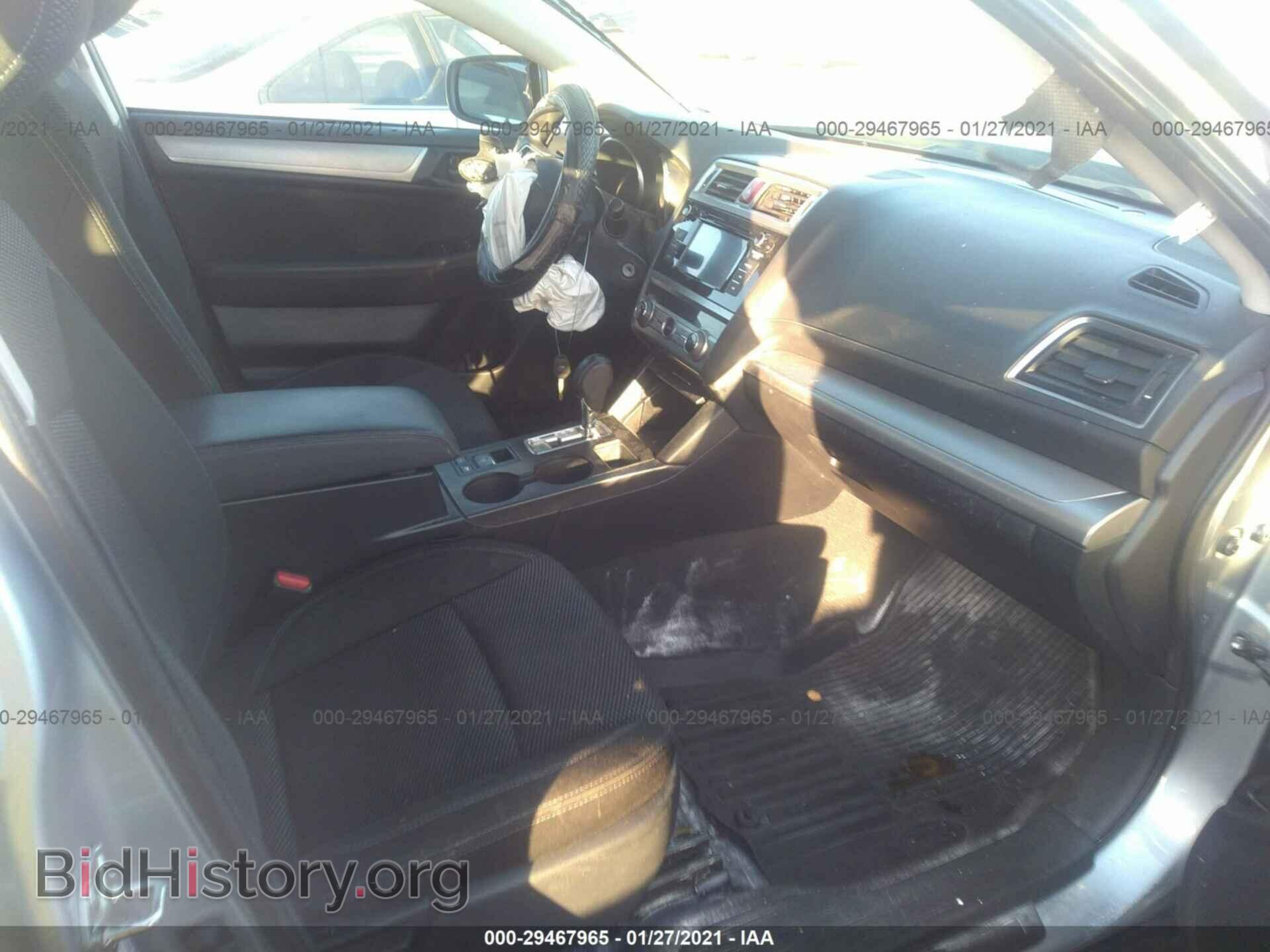 2019 SUBARU OUTBACK - VIN: 4S4BSABC0K3200485 - Фото 5