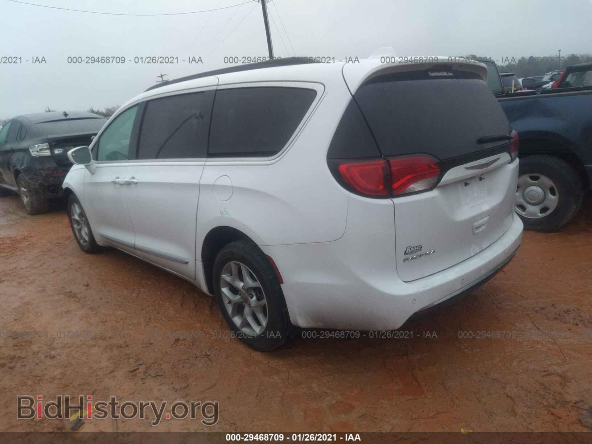2017 CHRYSLER PACIFICA - VIN: 2C4RC1BG5HR516290 - Фото 3