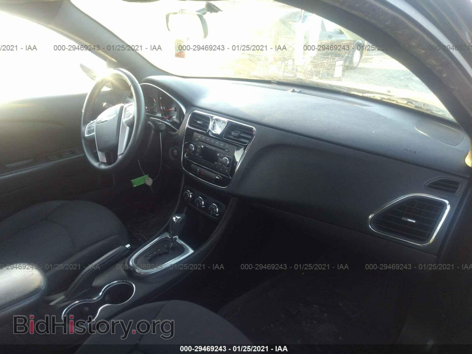 2013 CHRYSLER 200 - VIN: 1C3CCBBB7DN617133 - Фото 5