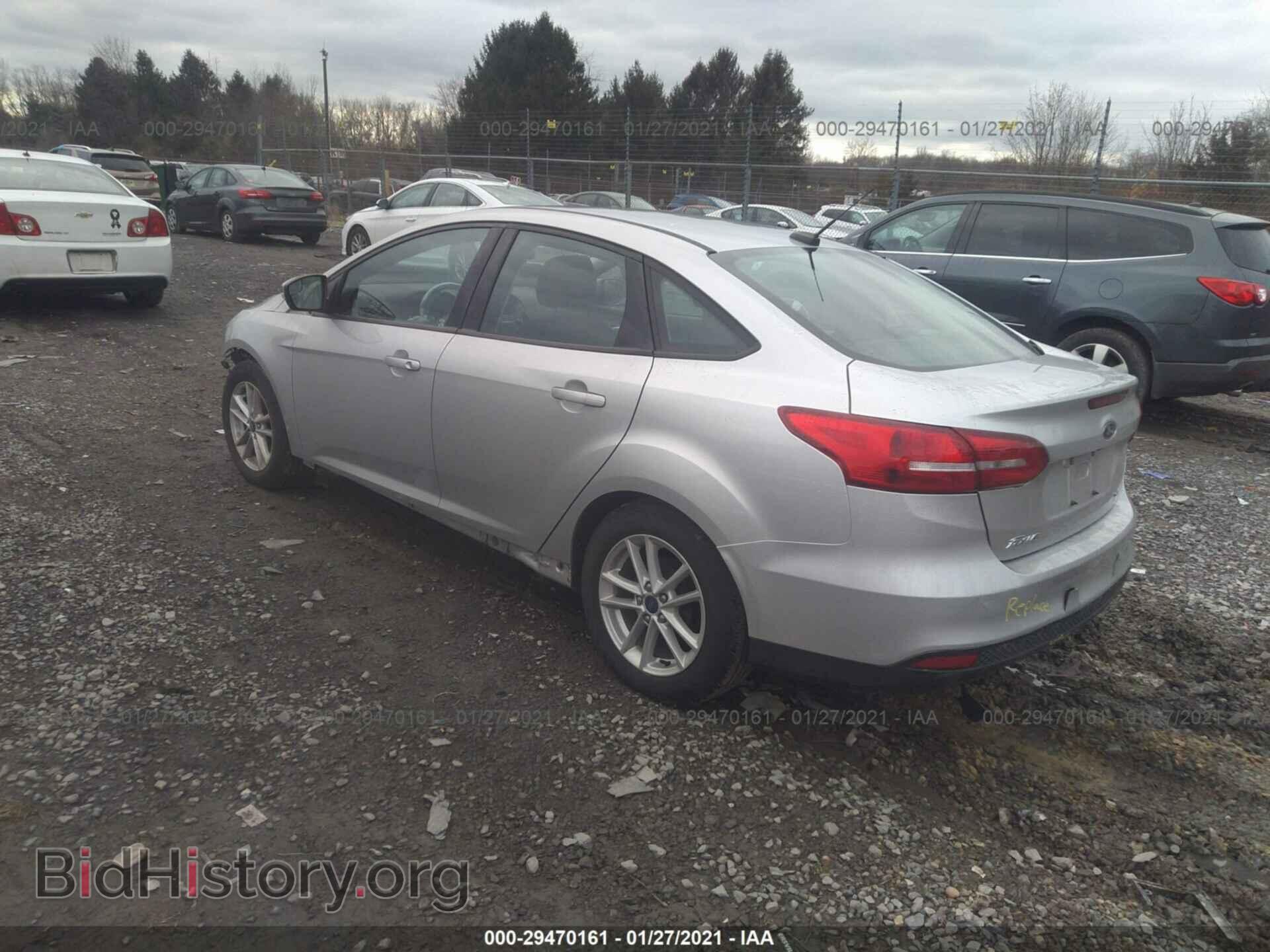 2017 FORD FOCUS - VIN: 1FADP3F25HL201075 - Фото 3