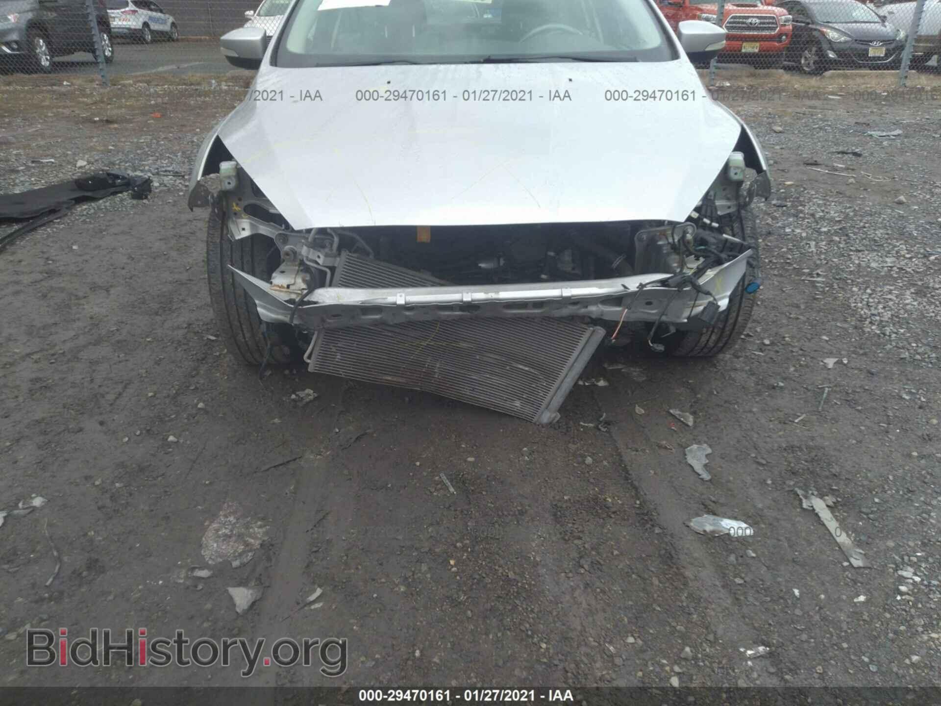 2017 FORD FOCUS - VIN: 1FADP3F25HL201075 - Фото 6