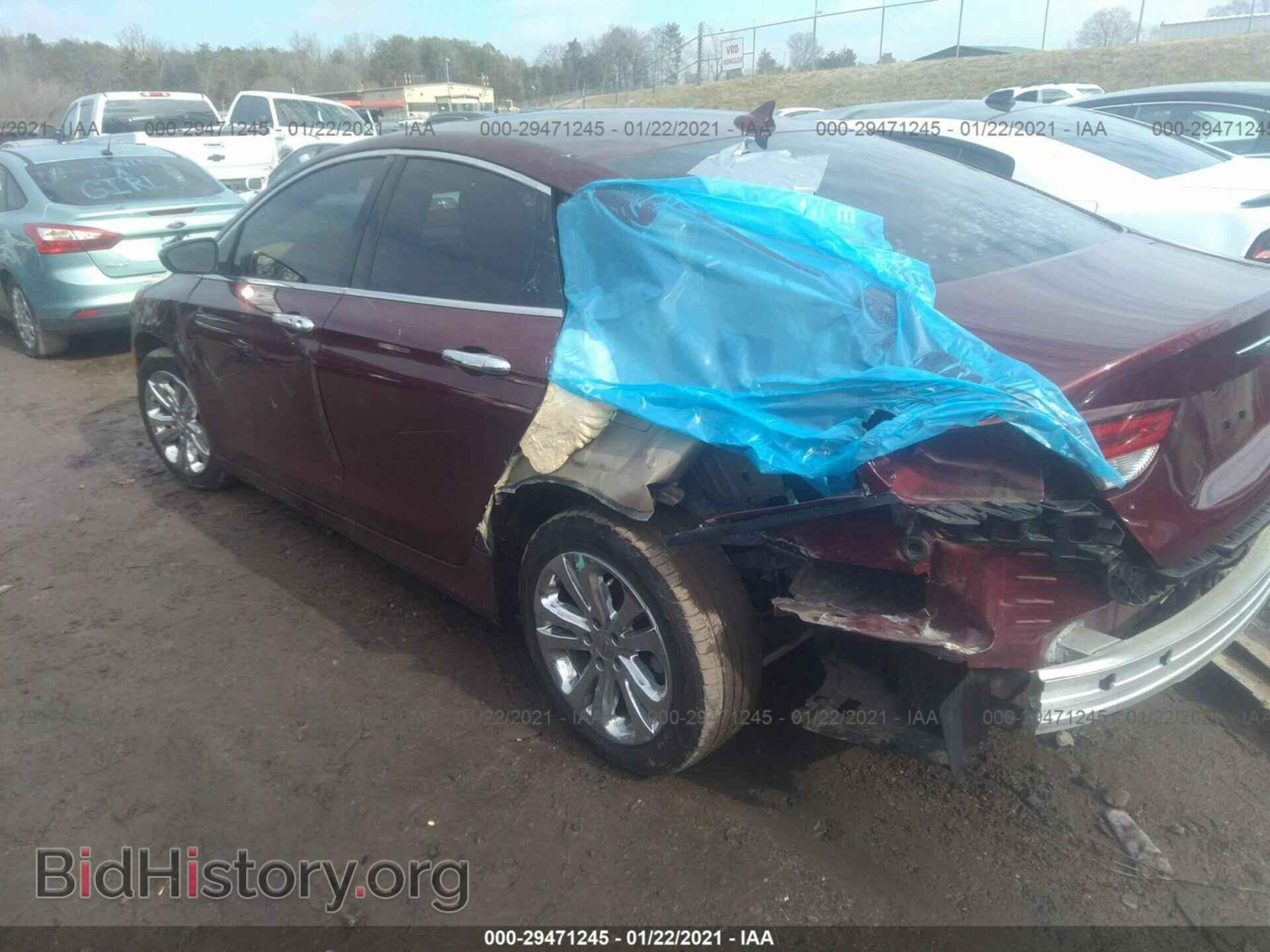 2017 CHRYSLER 200 - VIN: 1C3CCCAG3HN511092 - Фото 3