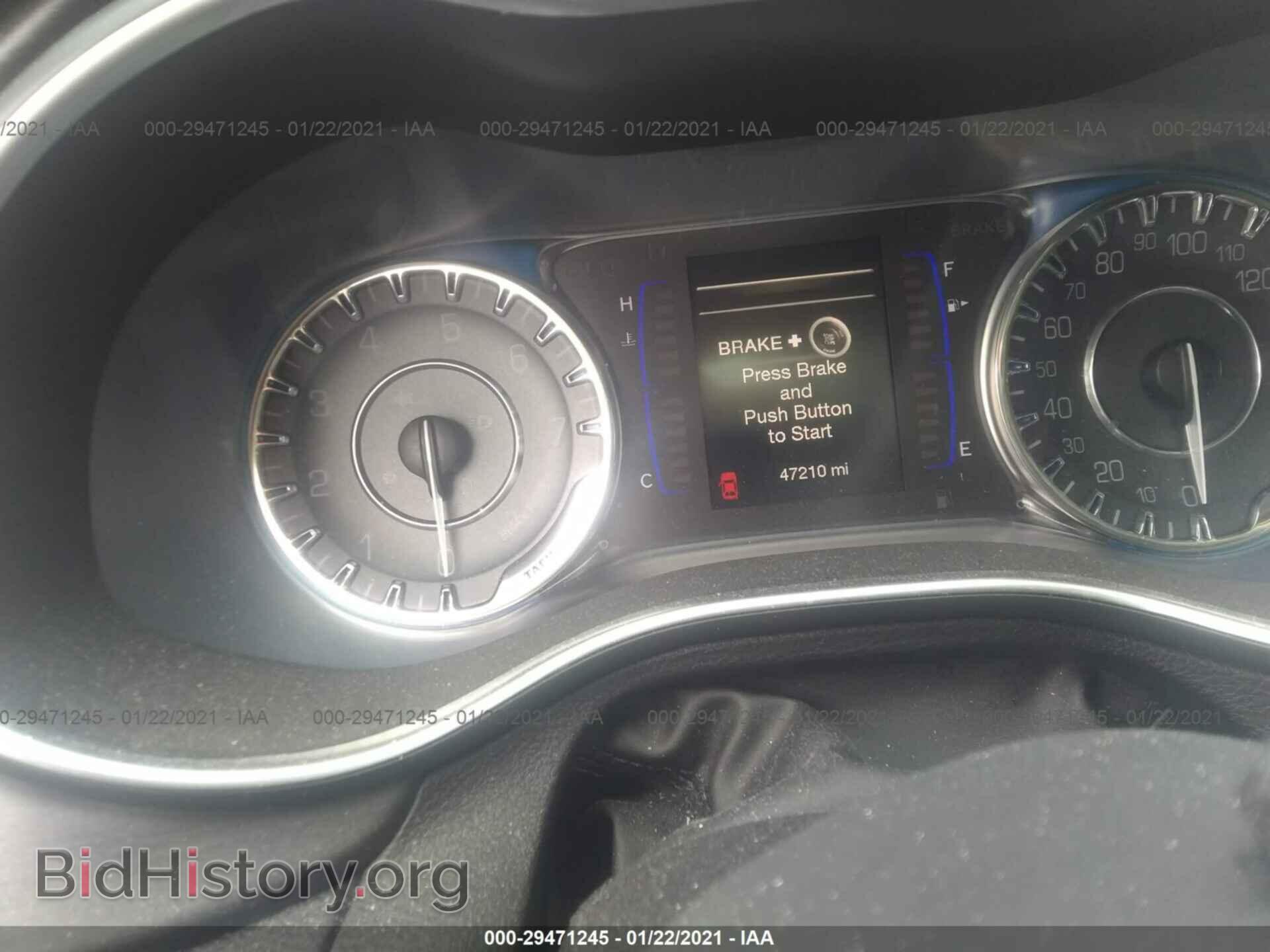 2017 CHRYSLER 200 - VIN: 1C3CCCAG3HN511092 - Фото 7