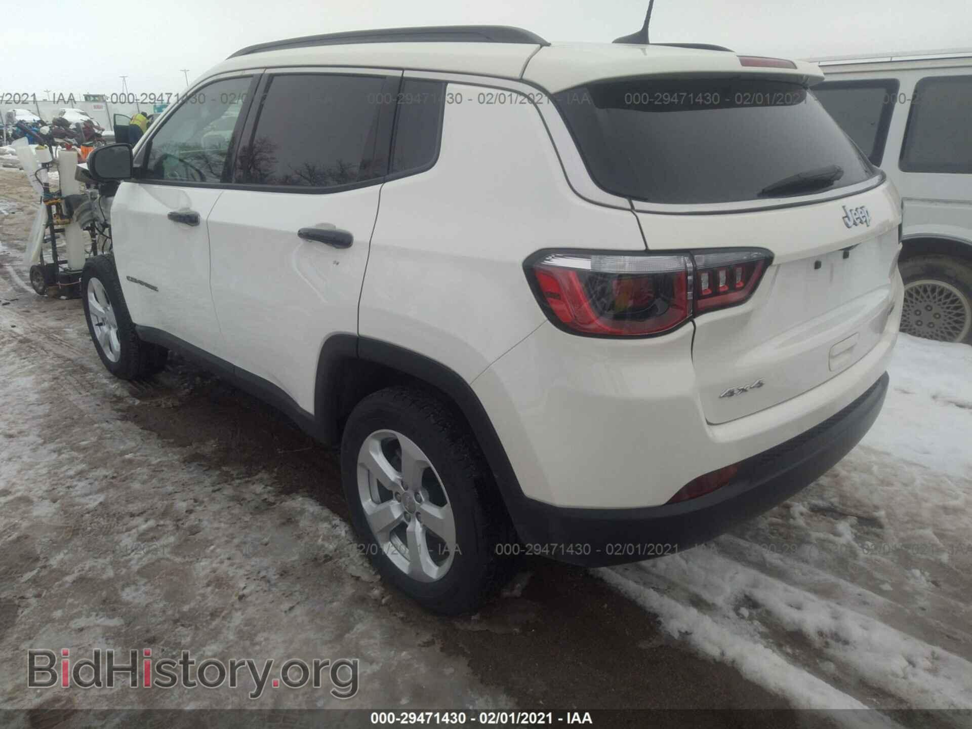 2019 JEEP COMPASS - VIN: 3C4NJDBB4KT761015 - Фото 3