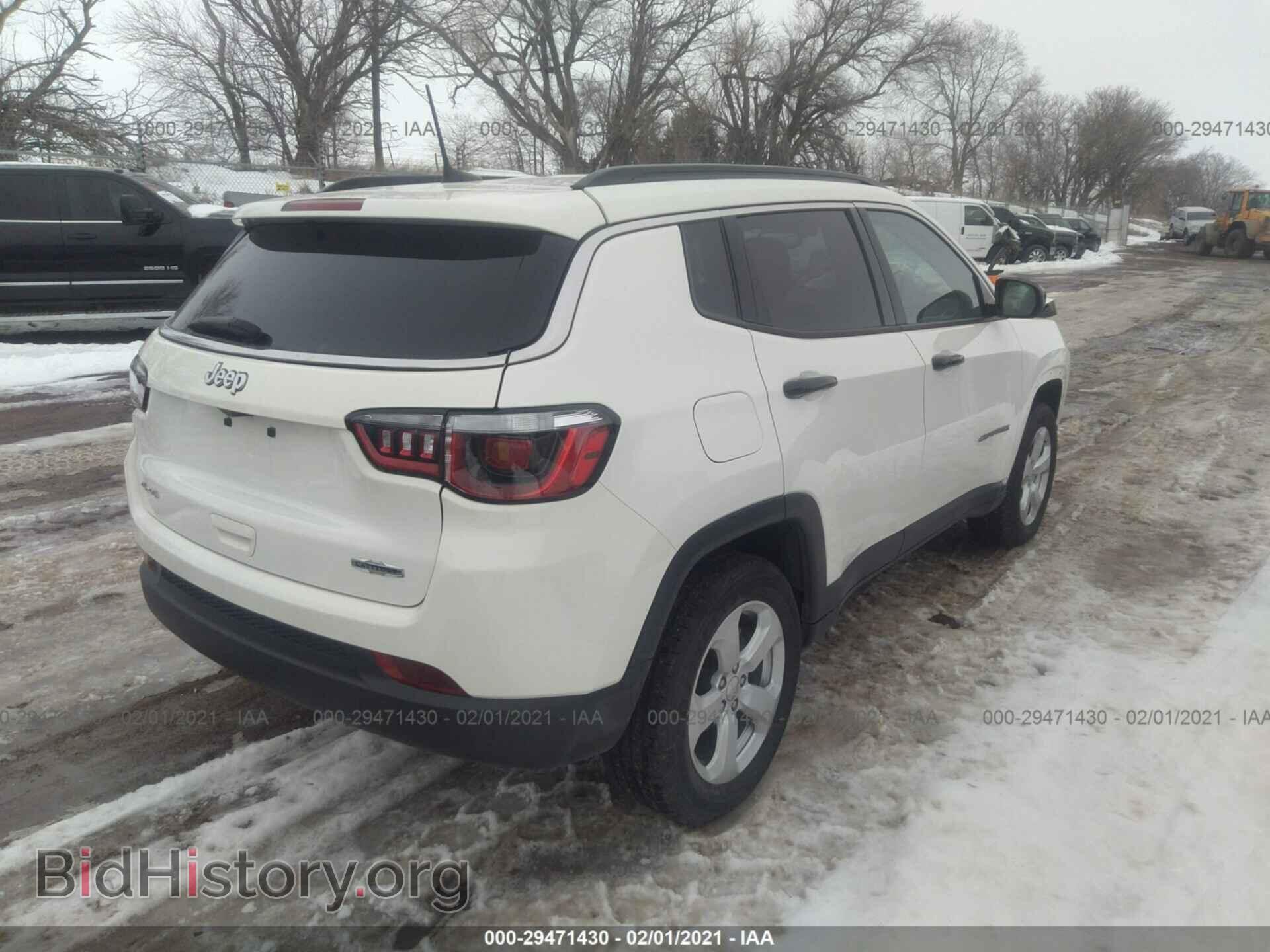 2019 JEEP COMPASS - VIN: 3C4NJDBB4KT761015 - Фото 4