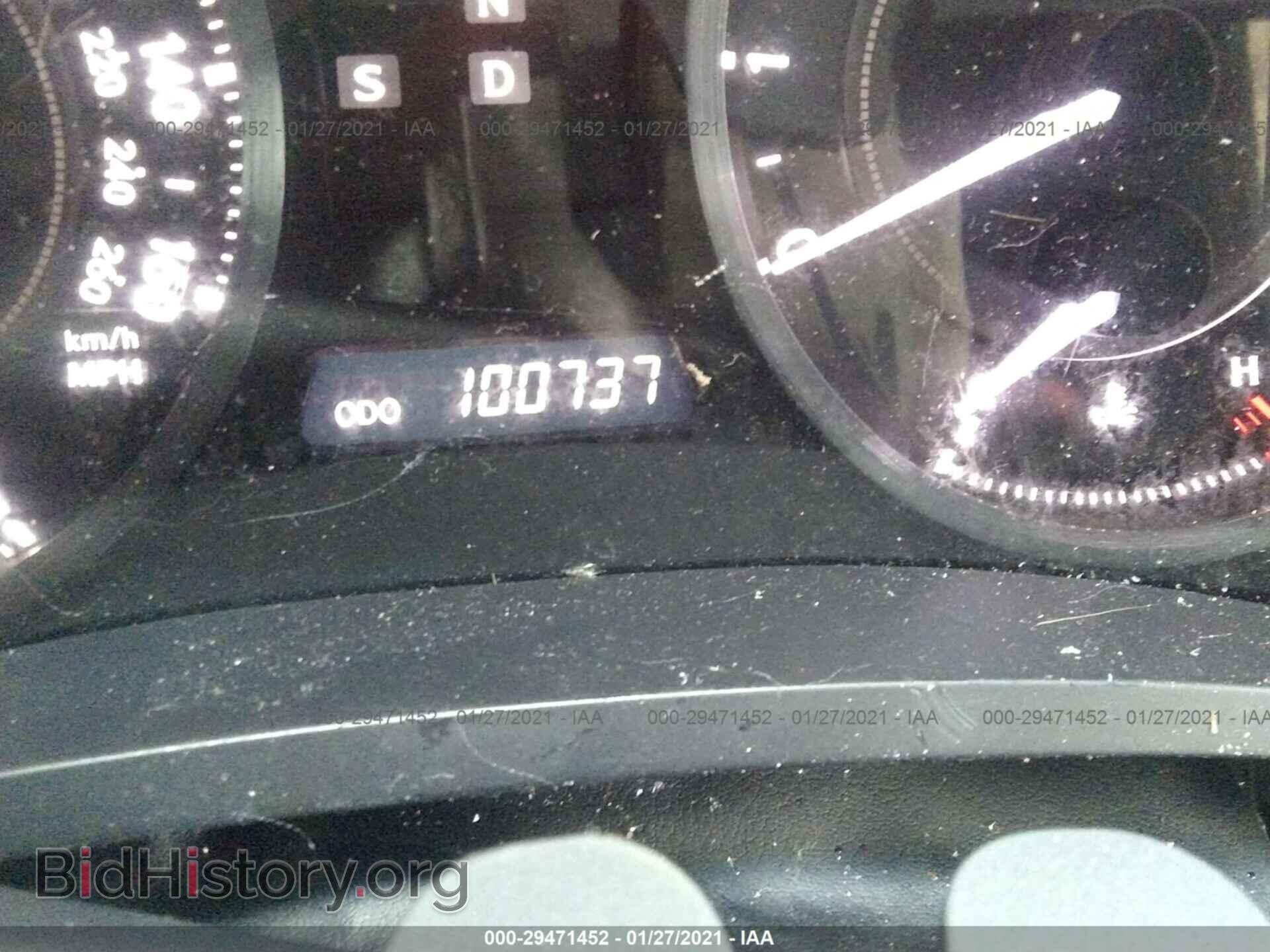 2010 LEXUS IS 250C - VIN: JTHFF2C2XA2512984 - Фото 7