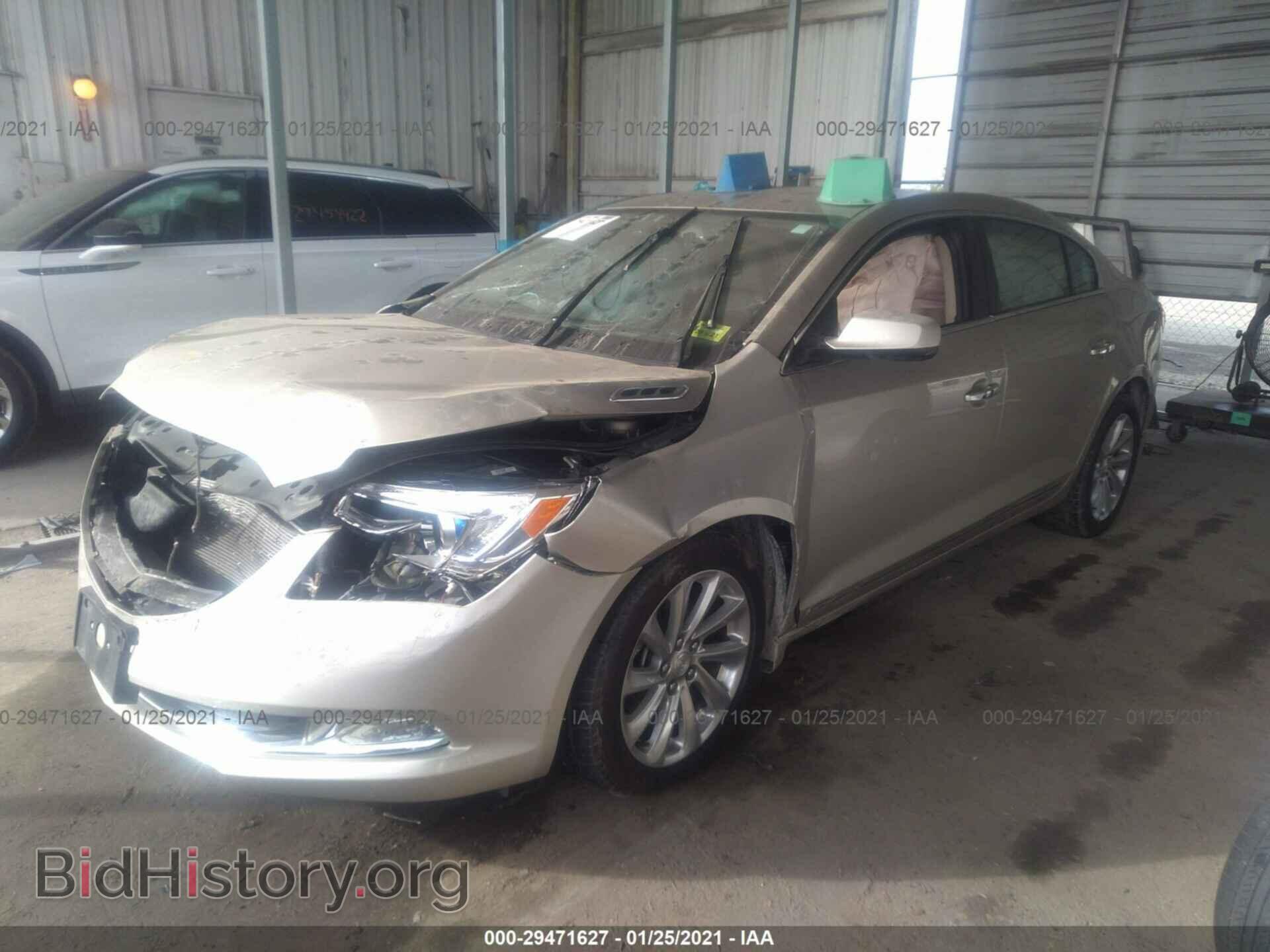 2016 BUICK LACROSSE - VIN: 1G4GA5G3XGF282112 - Фото 2