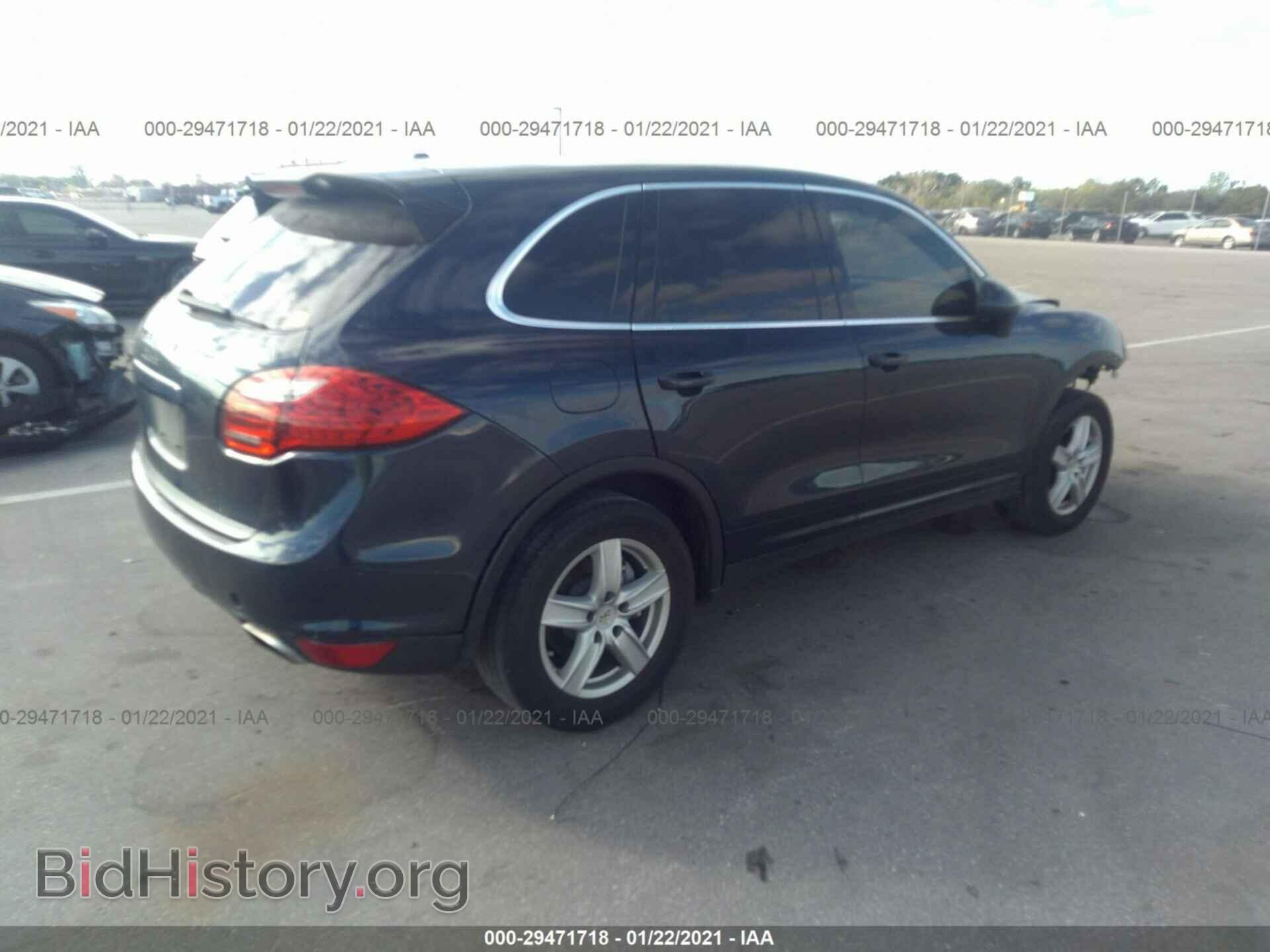 2011 PORSCHE CAYENNE - VIN: WP1AA2A29BLA05081 - Фото 4