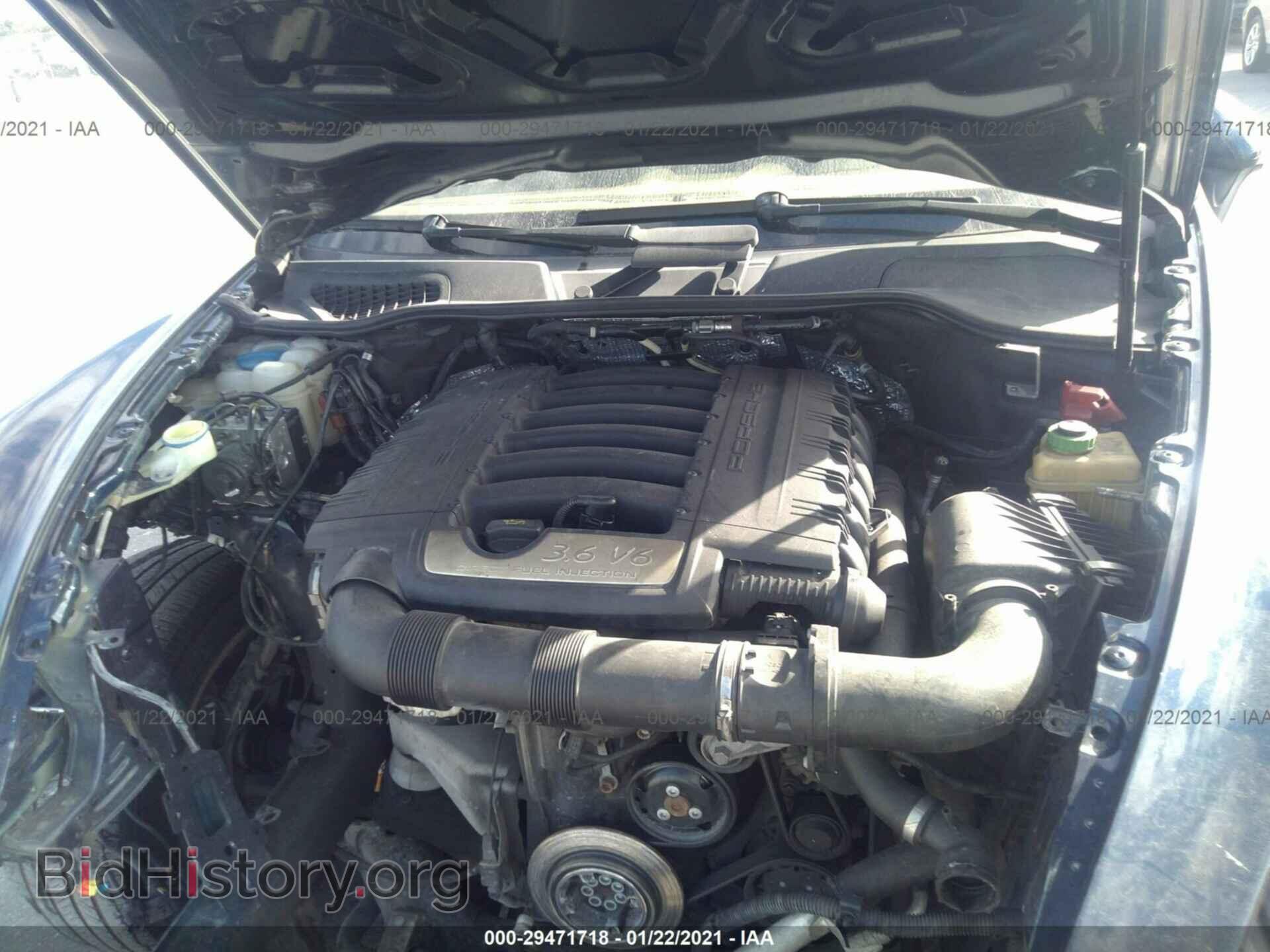 2011 PORSCHE CAYENNE - VIN: WP1AA2A29BLA05081 - Фото 10