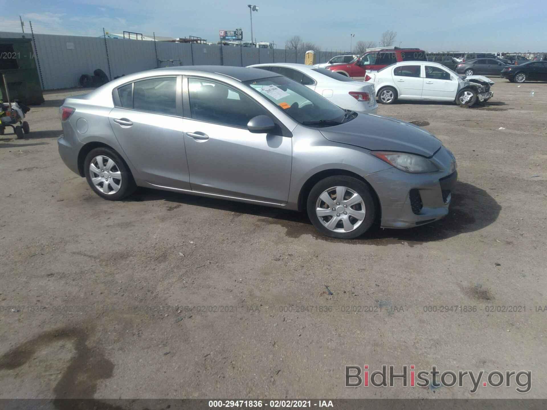 Photo JM1BL1TF9D1759154 - MAZDA MAZDA3 2013