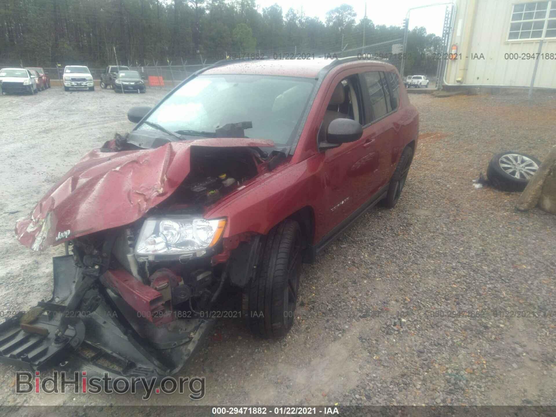2012 JEEP COMPASS - VIN: 1C4NJCEB2CD688174 - Photo 2