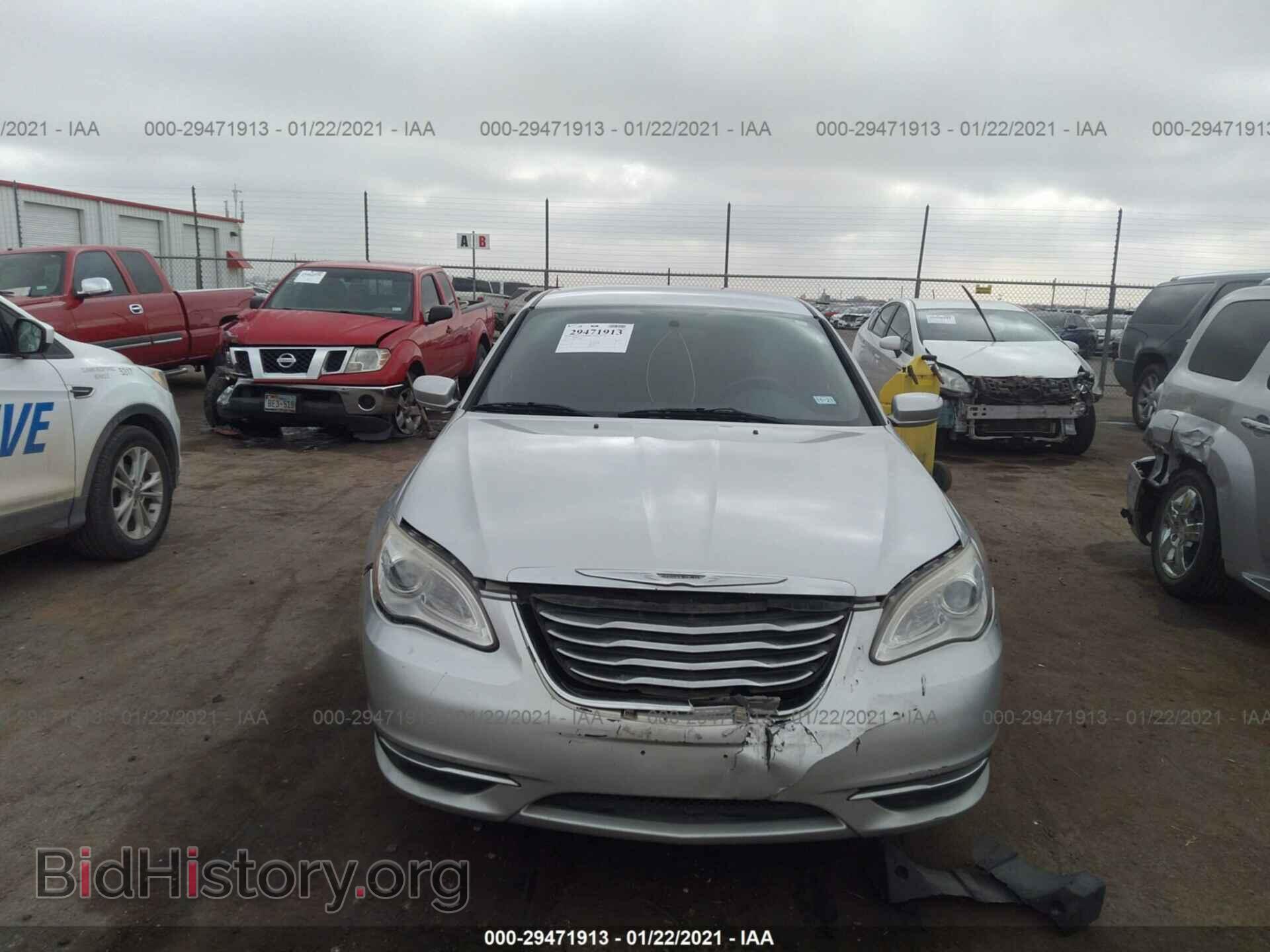 2012 CHRYSLER 200 - VIN: 1C3CCBAB4CN244746 - Фото 6