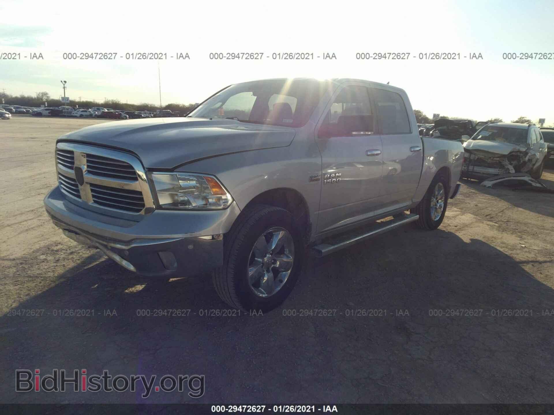 2017 RAM 1500 - VIN: 1C6RR6LT8HS506026 - Photo 2