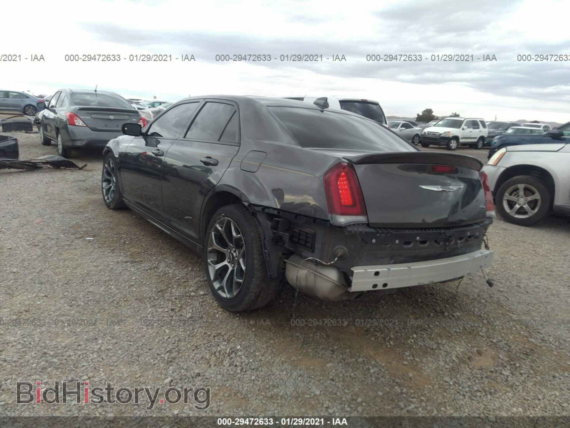 2018 CHRYSLER 300 - VIN: 2C3CCABG9JH261424 - Фото 3