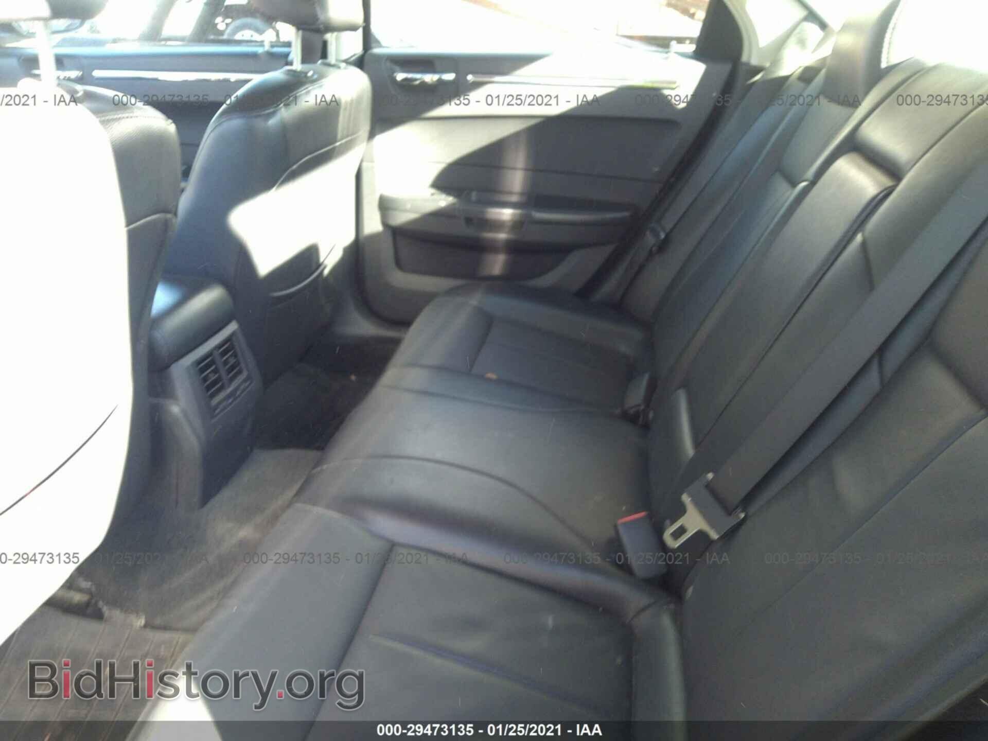 2010 CHRYSLER 300 - VIN: 2C3CA5CV1AH309122 - Фото 8