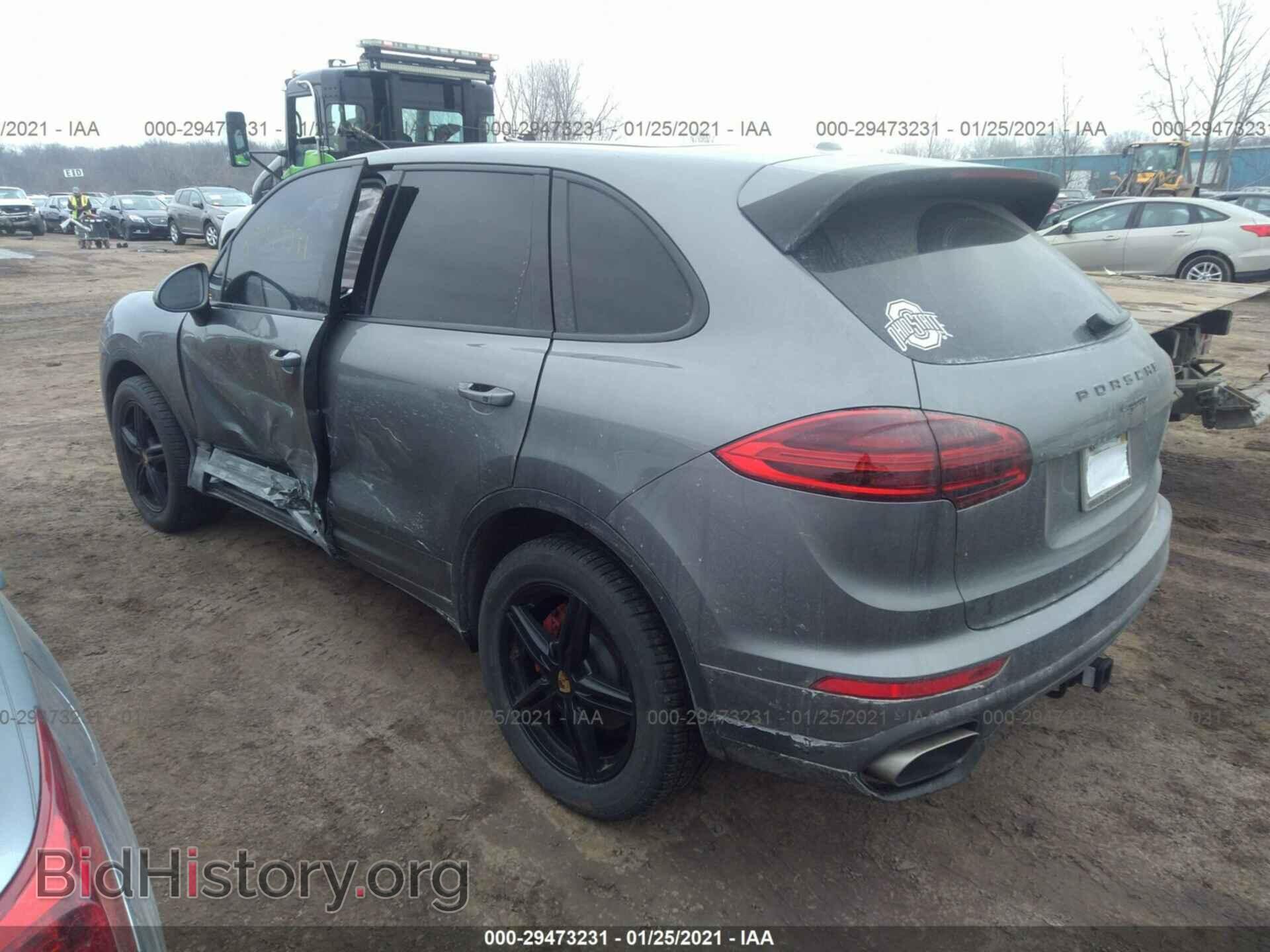 2016 PORSCHE CAYENNE - VIN: WP1AA2A22GKA16131 - Фото 3