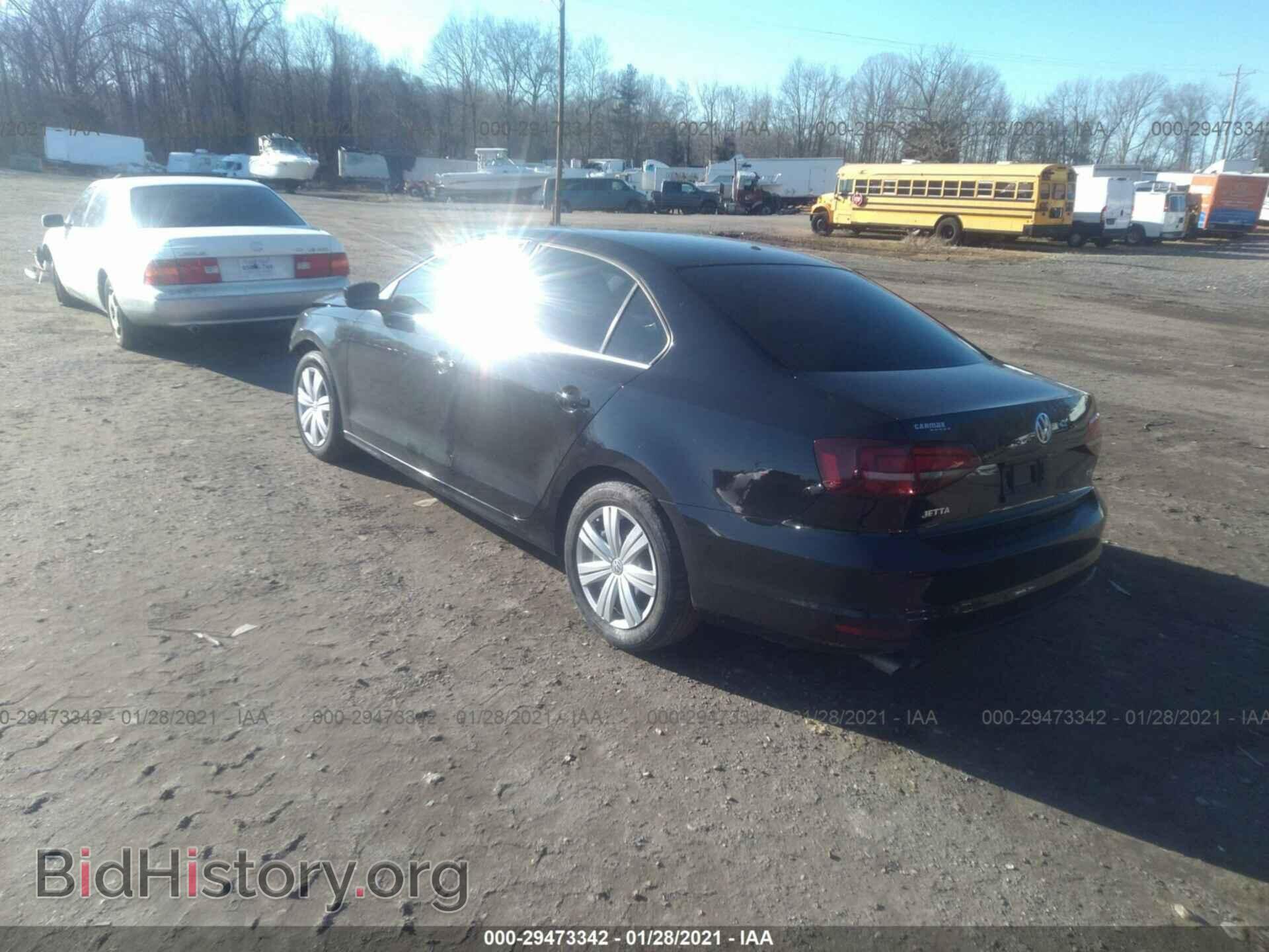 2017 VOLKSWAGEN JETTA - VIN: 3VW2B7AJ2HM361903 - Фото 3