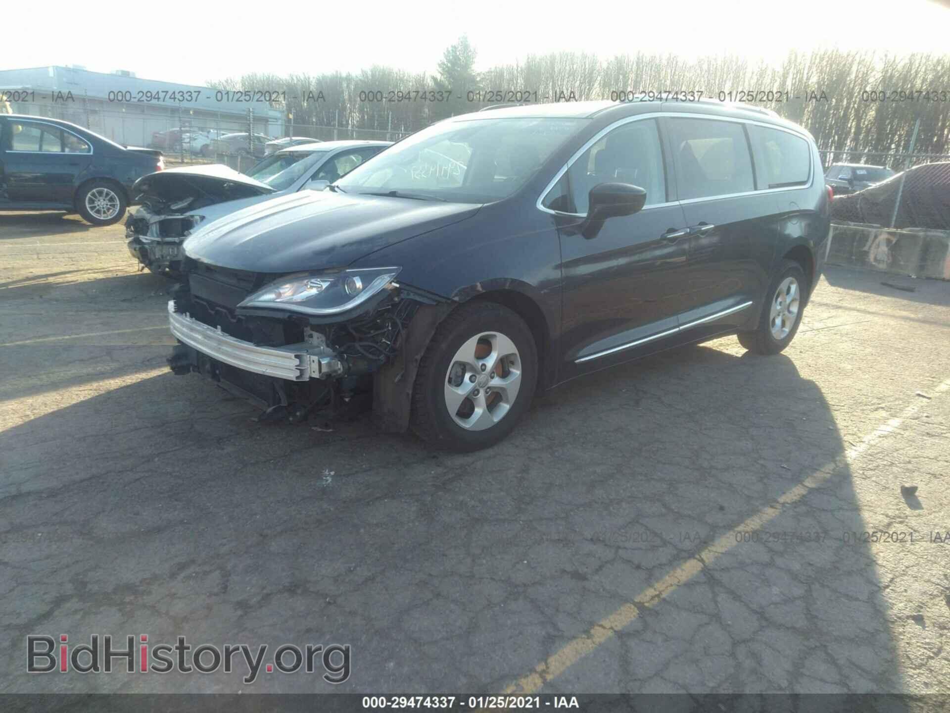 2017 CHRYSLER PACIFICA - VIN: 2C4RC1EG1HR514452 - Фото 2