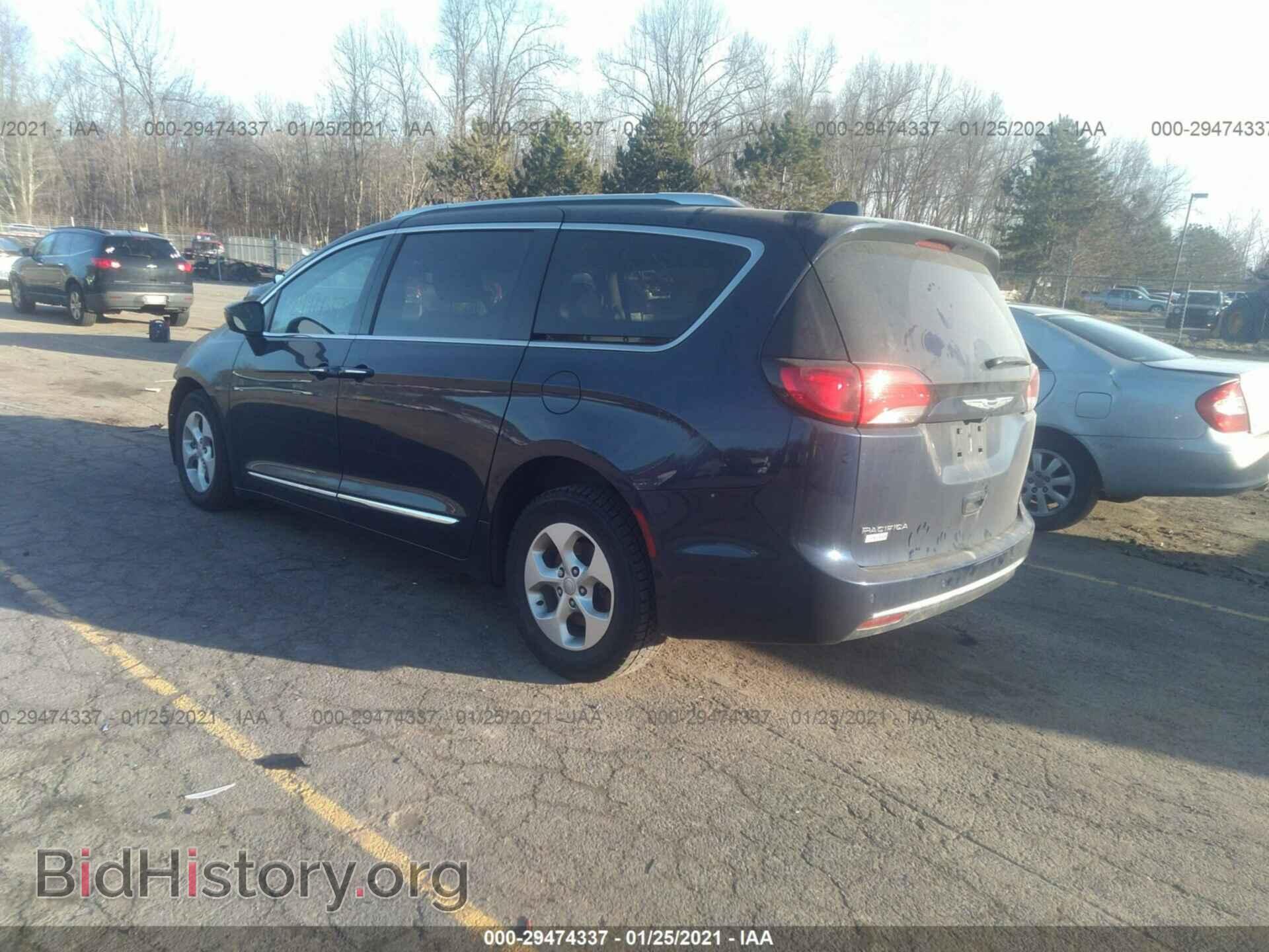 2017 CHRYSLER PACIFICA - VIN: 2C4RC1EG1HR514452 - Фото 3