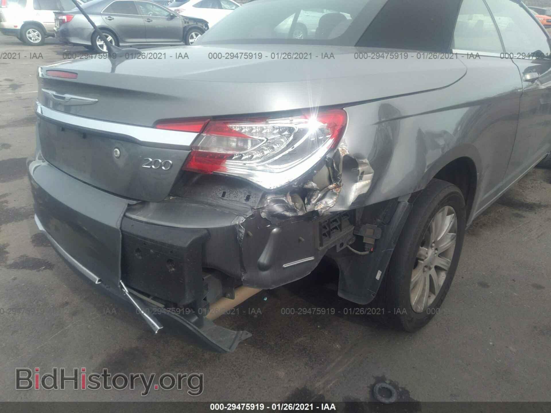 2013 CHRYSLER 200 - VIN: 1C3BCBEB2DN526715 - Фото 6