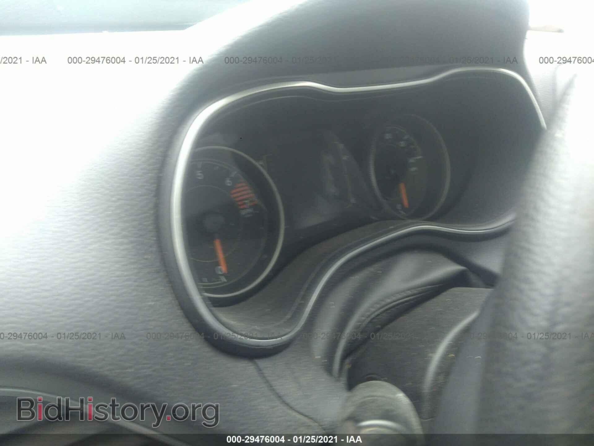 2019 JEEP CHEROKEE - VIN: 1C4PJLCB2KD146082 - Photo 7